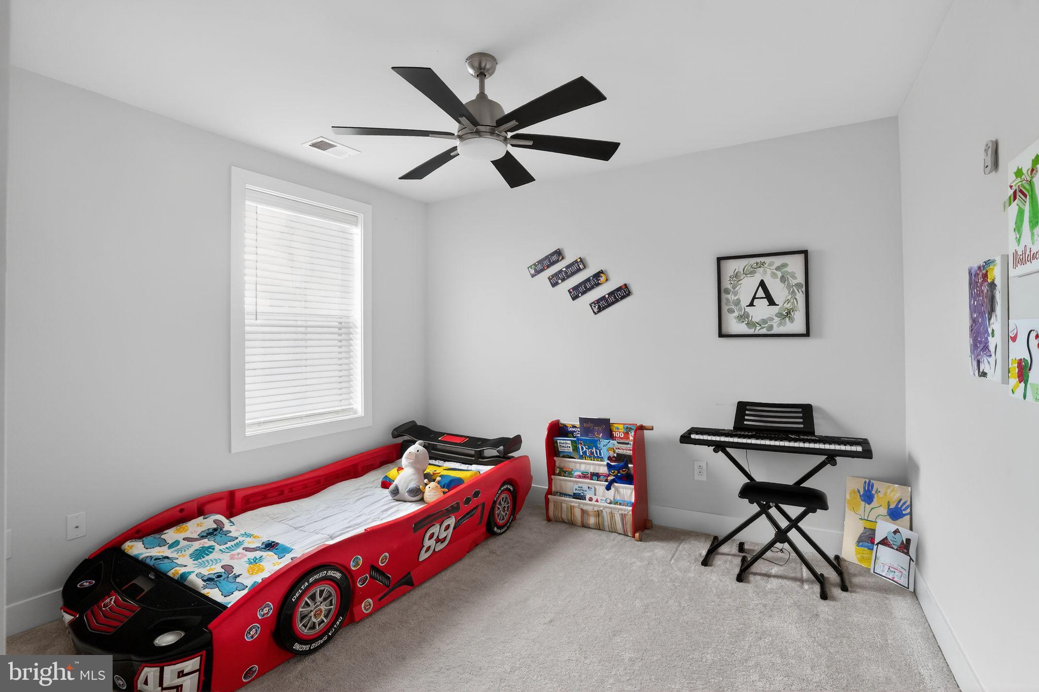 ENCLAVE AT CHESTER SPRINGS - Residential