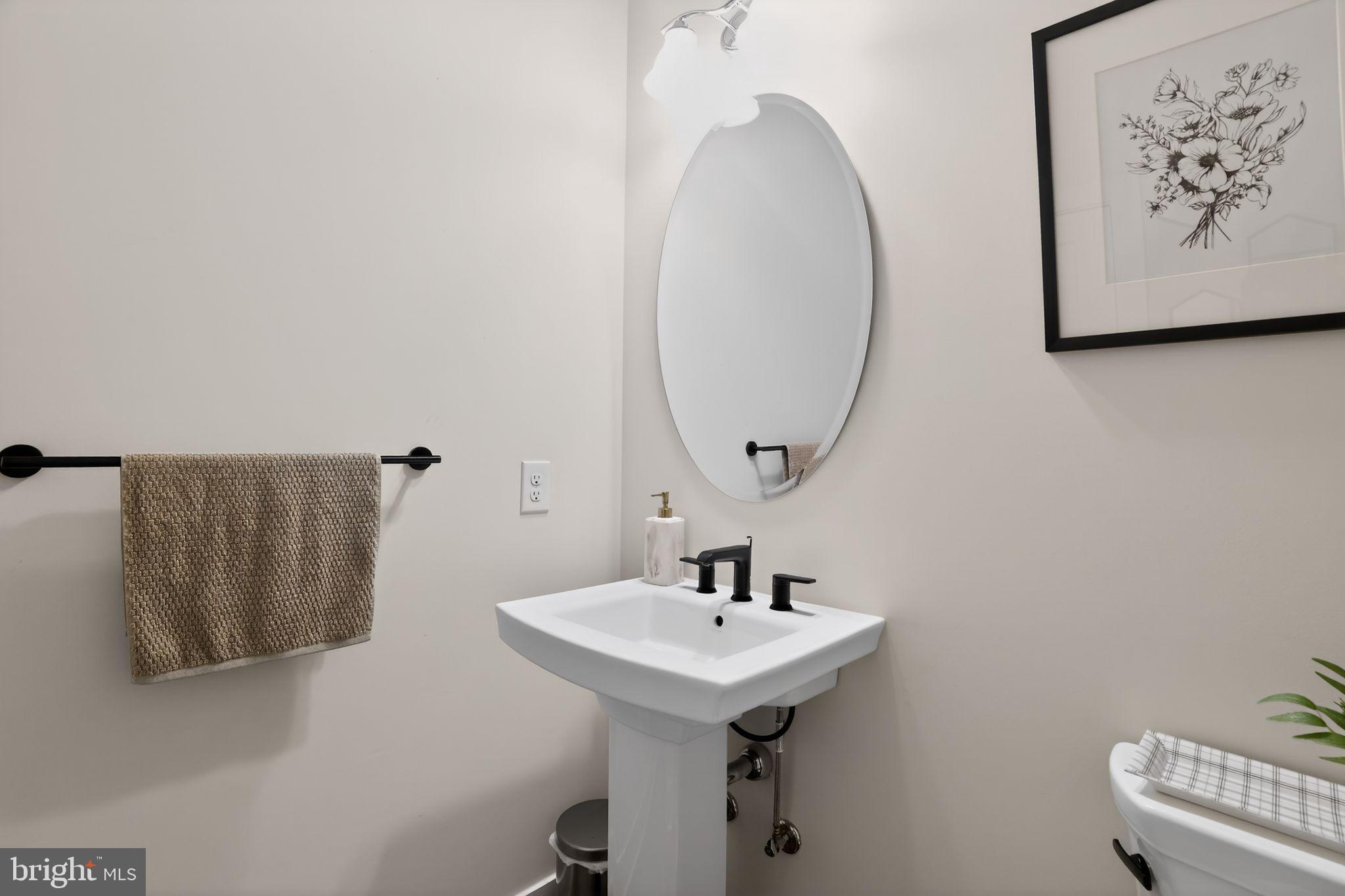 ENCLAVE AT CHESTER SPRINGS - Residential