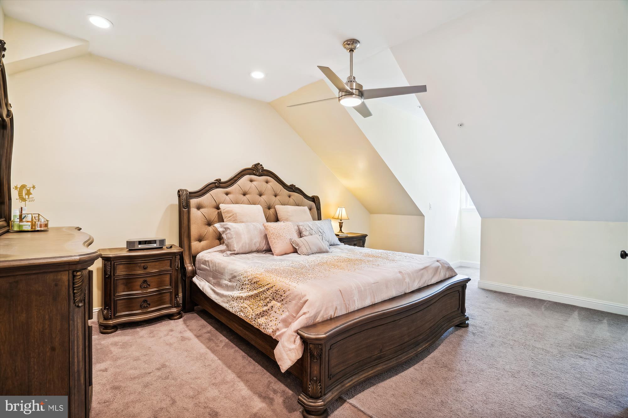 PINEY ORCHARD - Residential