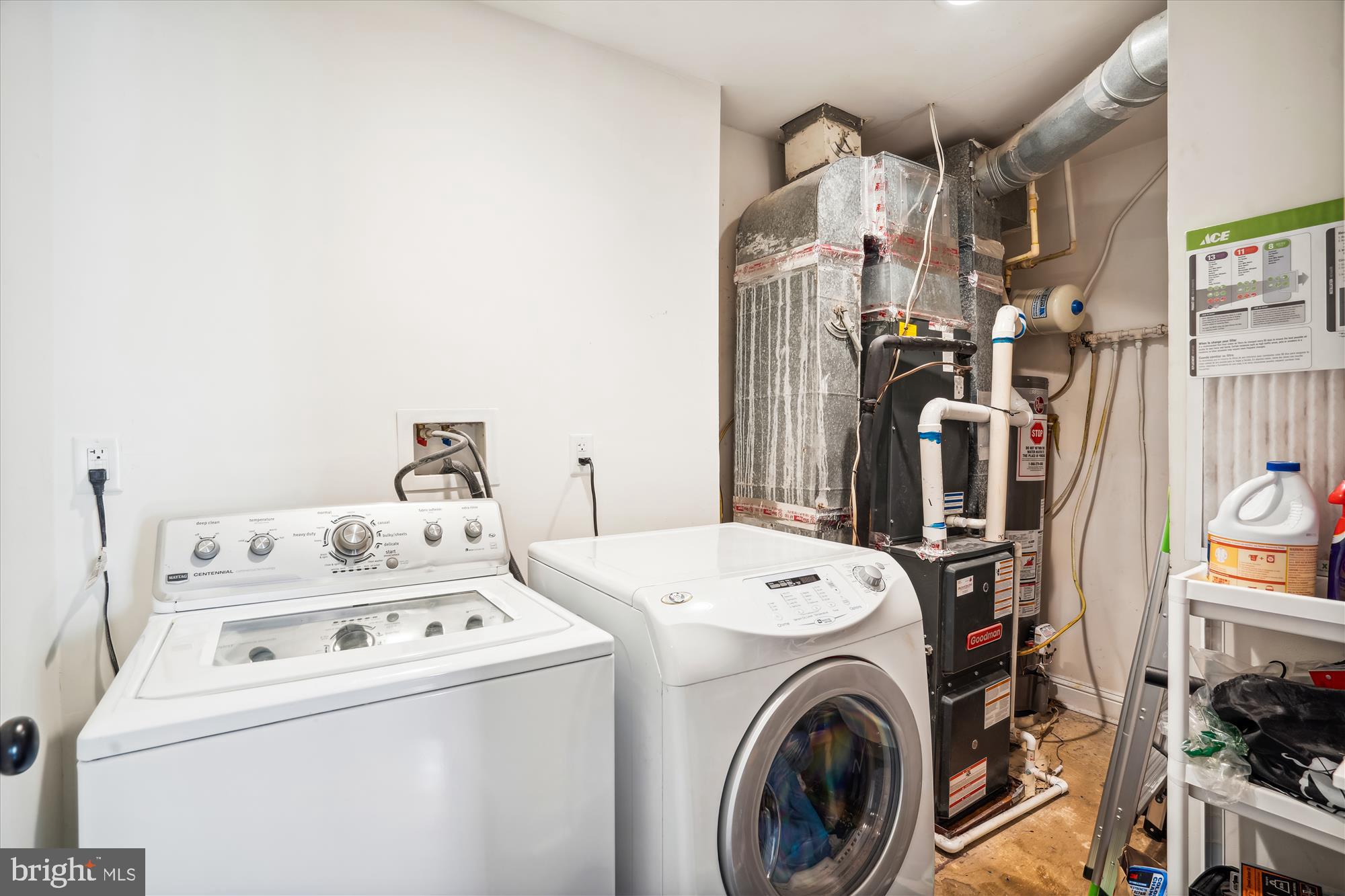 PINEY ORCHARD - Residential