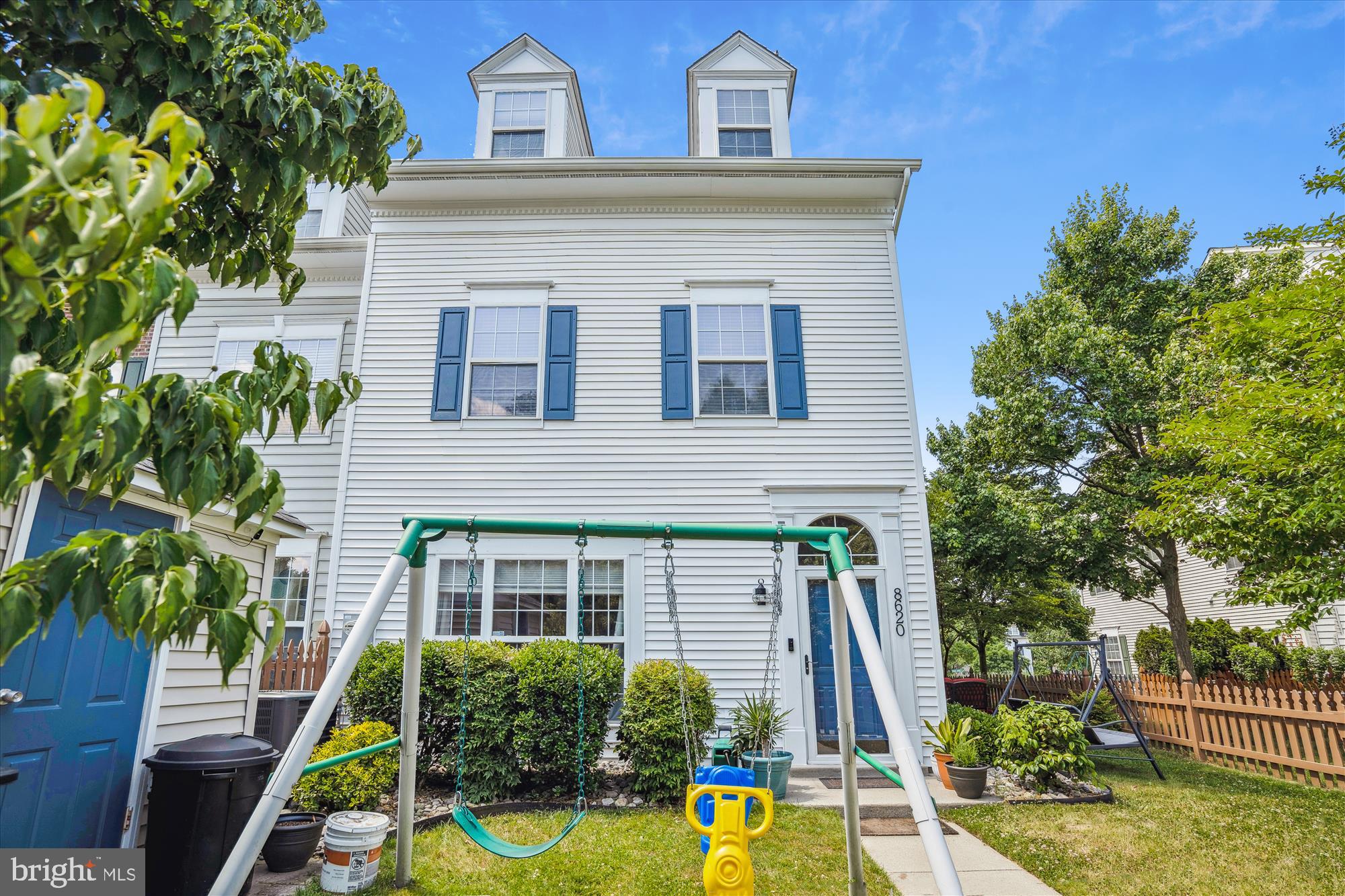 PINEY ORCHARD - Residential