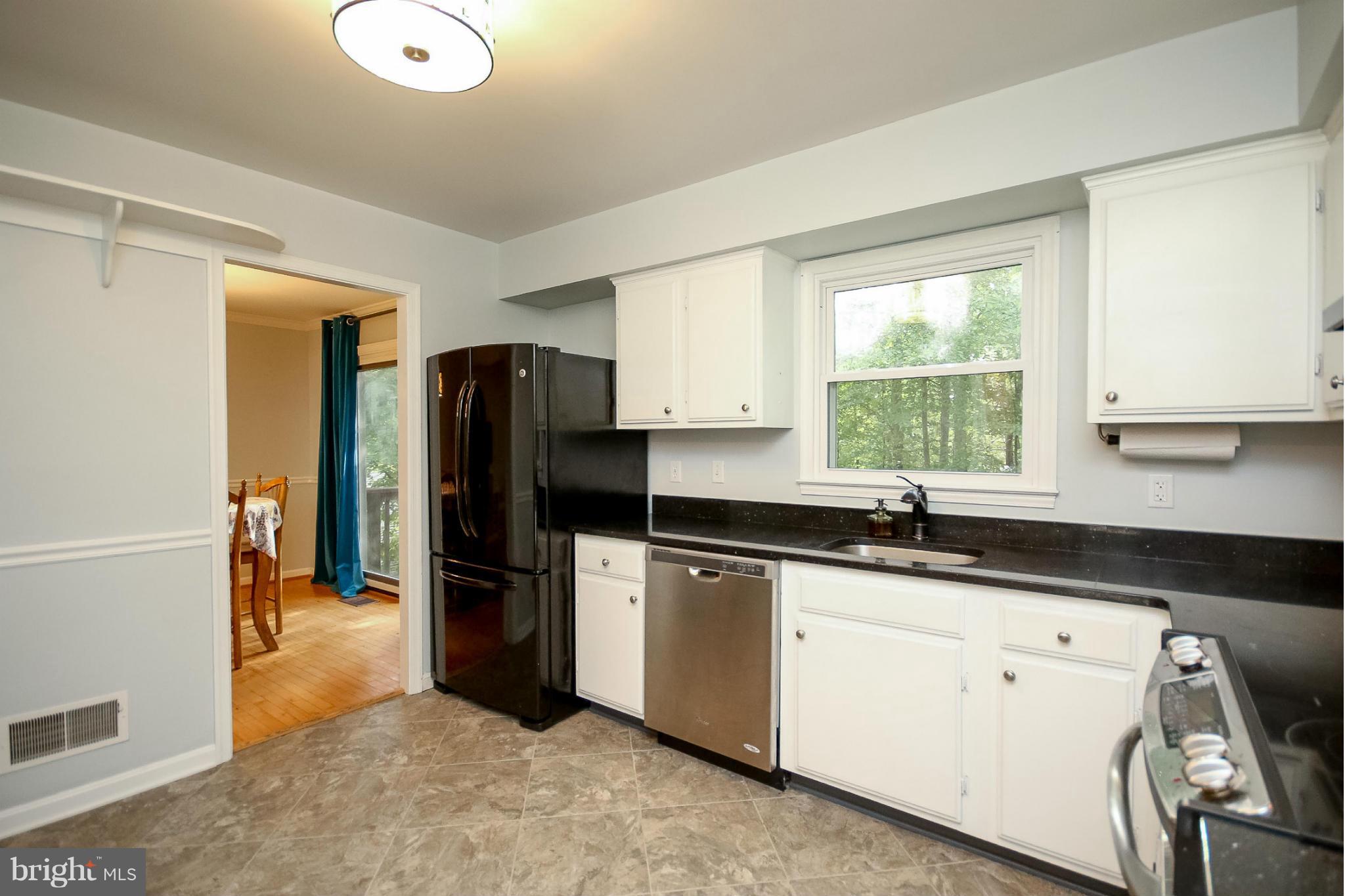 LAKE RIDGE - Residential