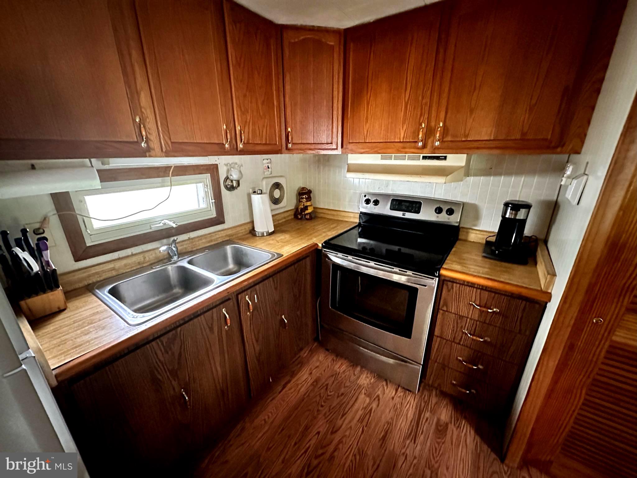 SAND FLAT - Residential