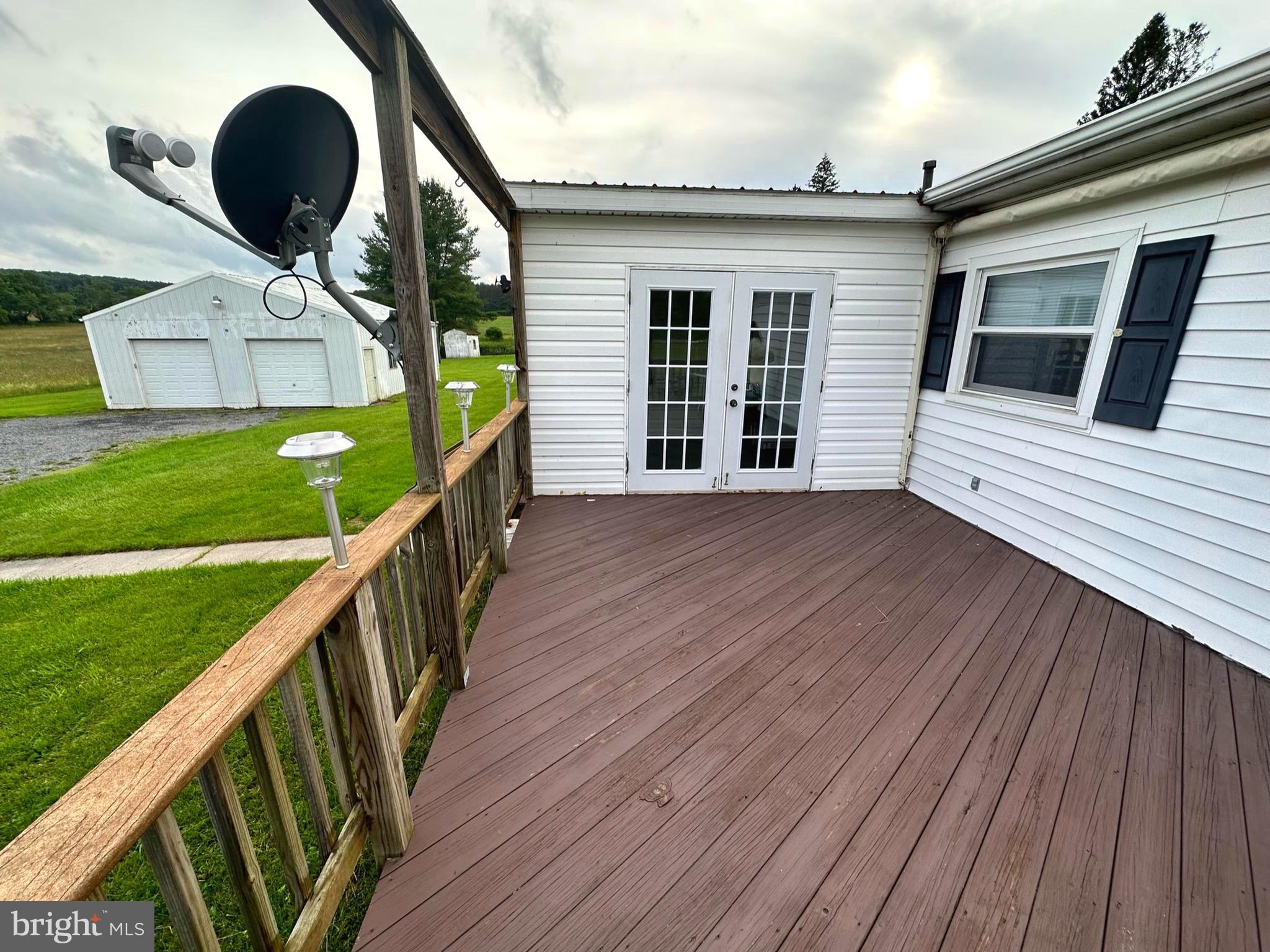 SAND FLAT - Residential