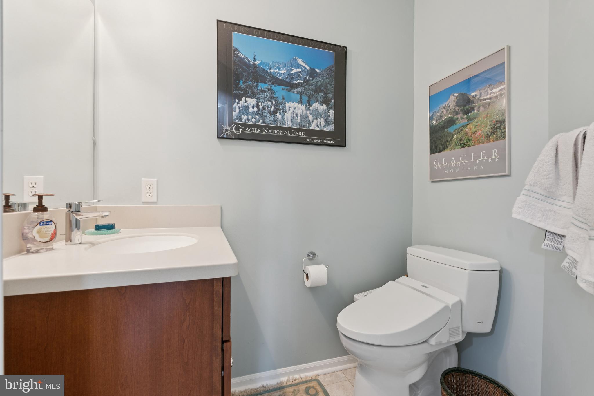 VILLAGE OF RIVER HILL - Residential