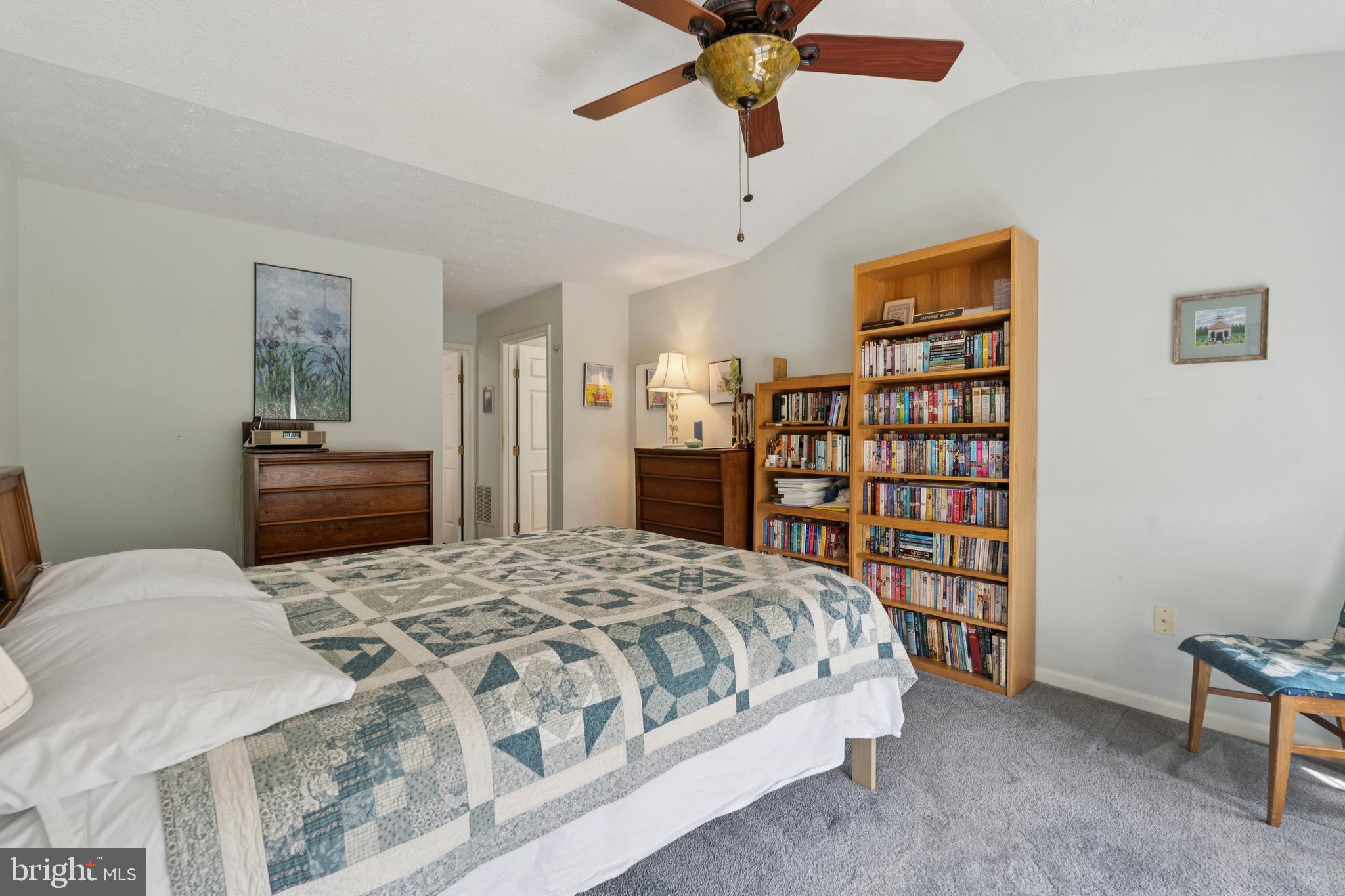 VILLAGE OF RIVER HILL - Residential