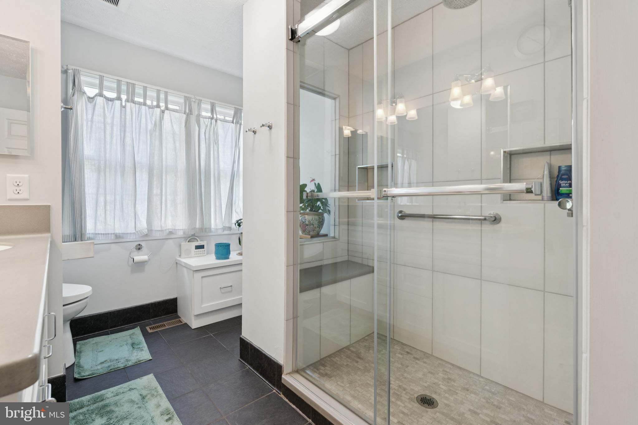 VILLAGE OF RIVER HILL - Residential