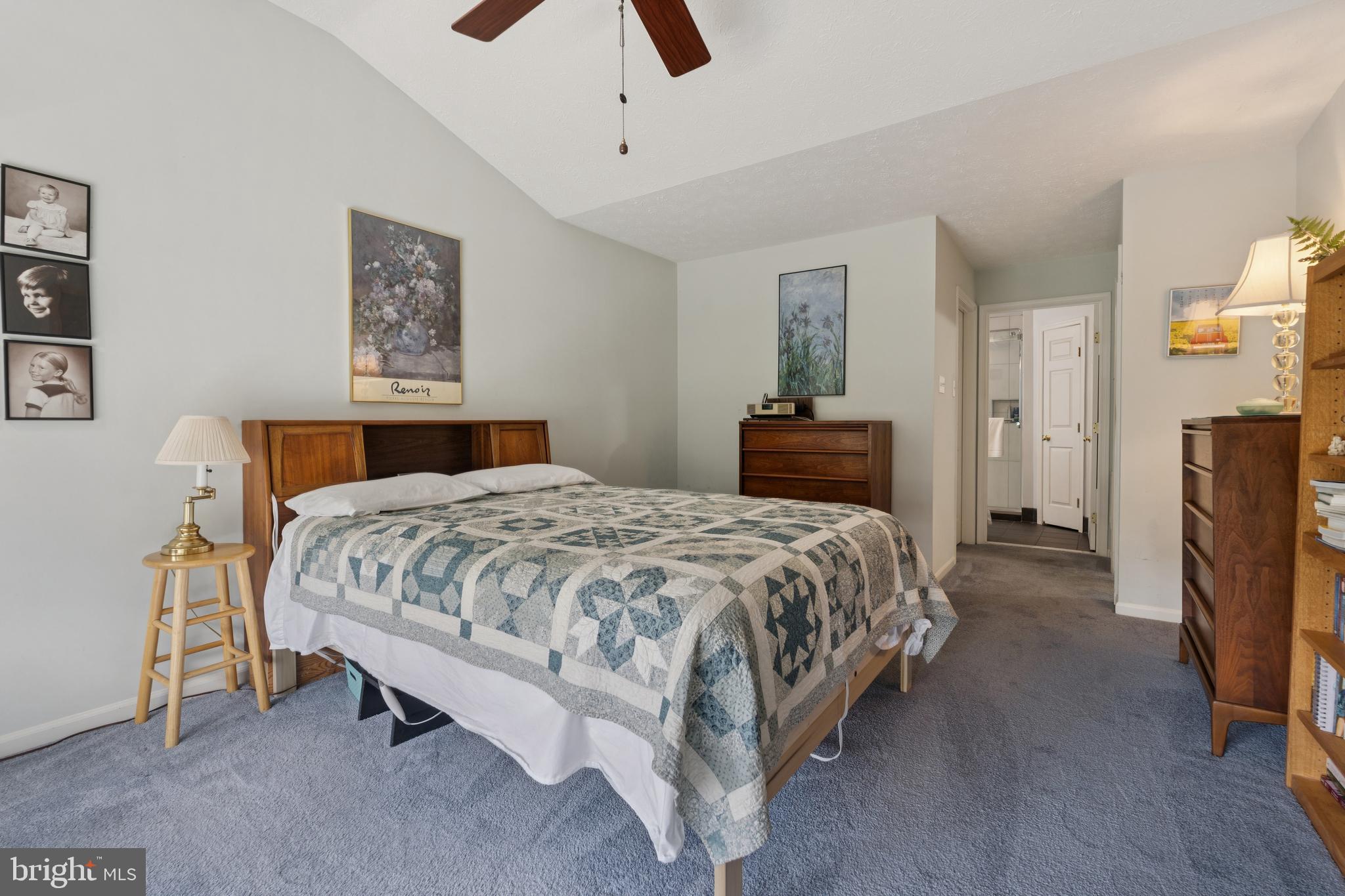 VILLAGE OF RIVER HILL - Residential