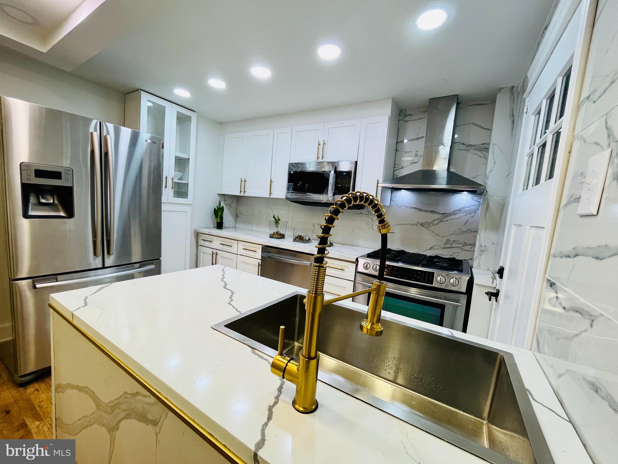 BELAIR-EDISON - Residential