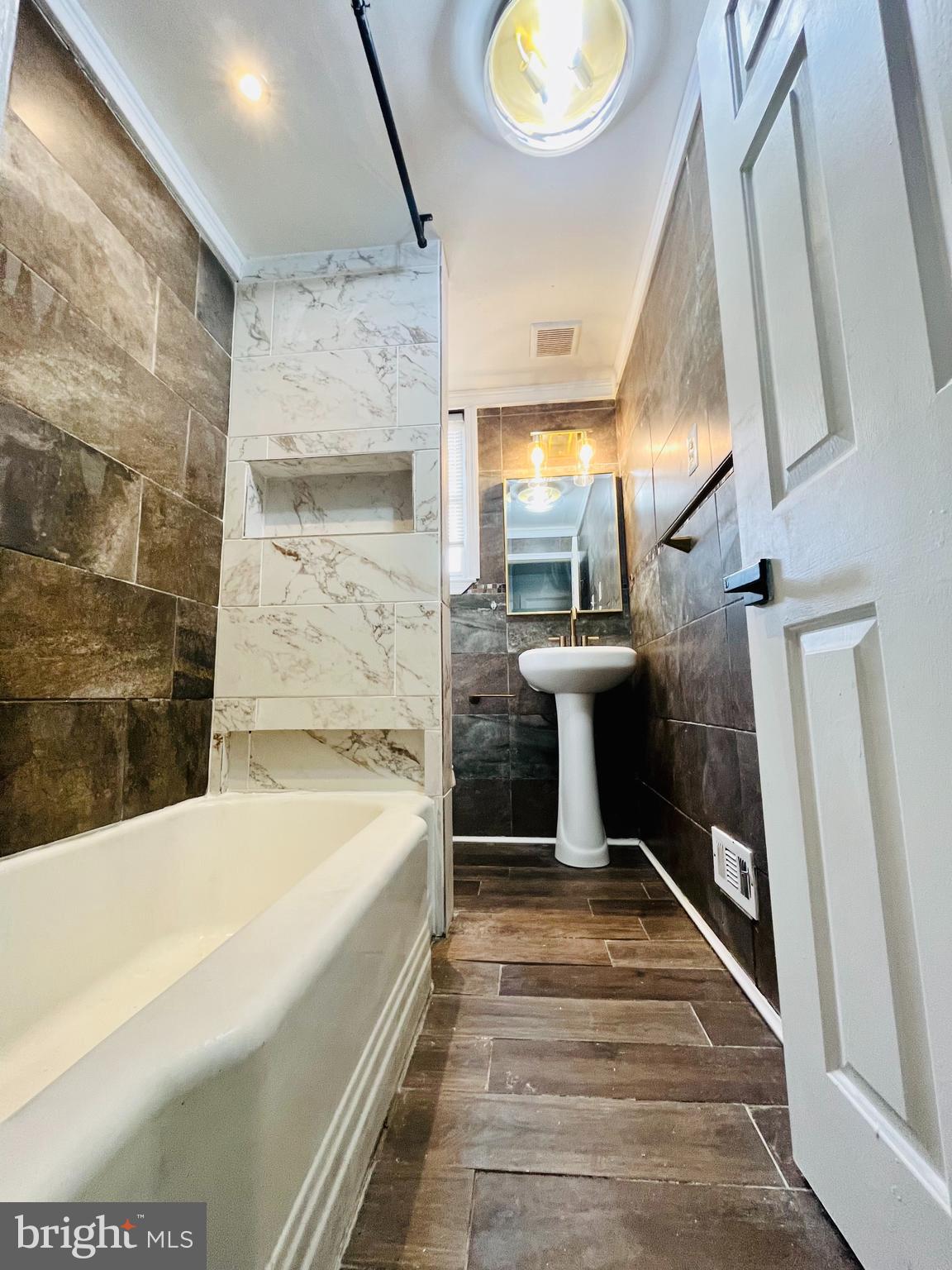 BELAIR-EDISON - Residential