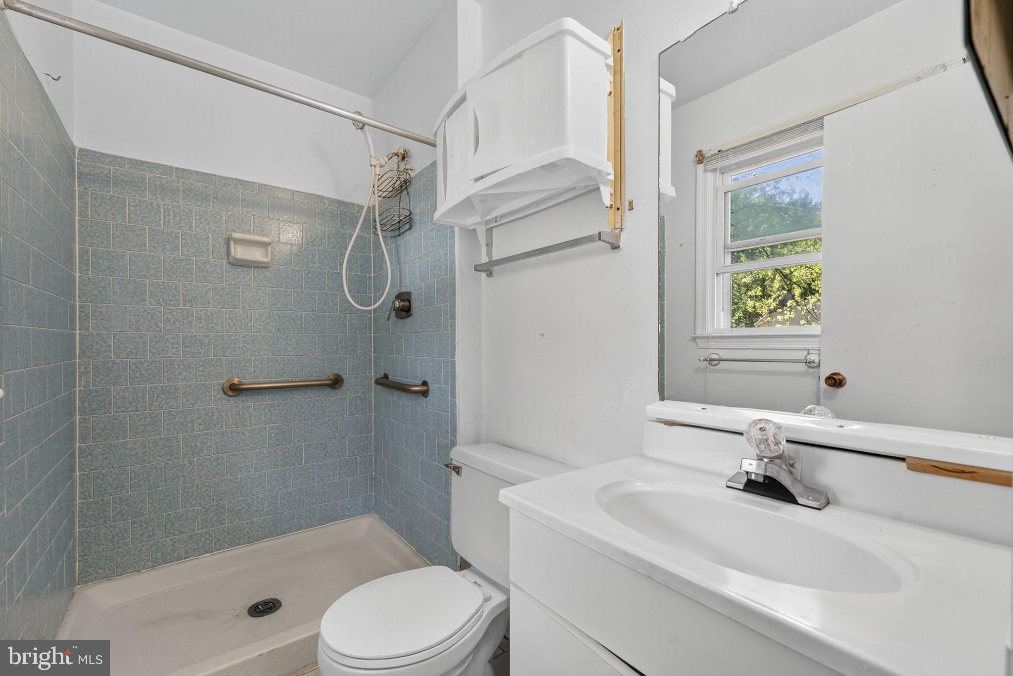 STONEYBROOKE - Residential