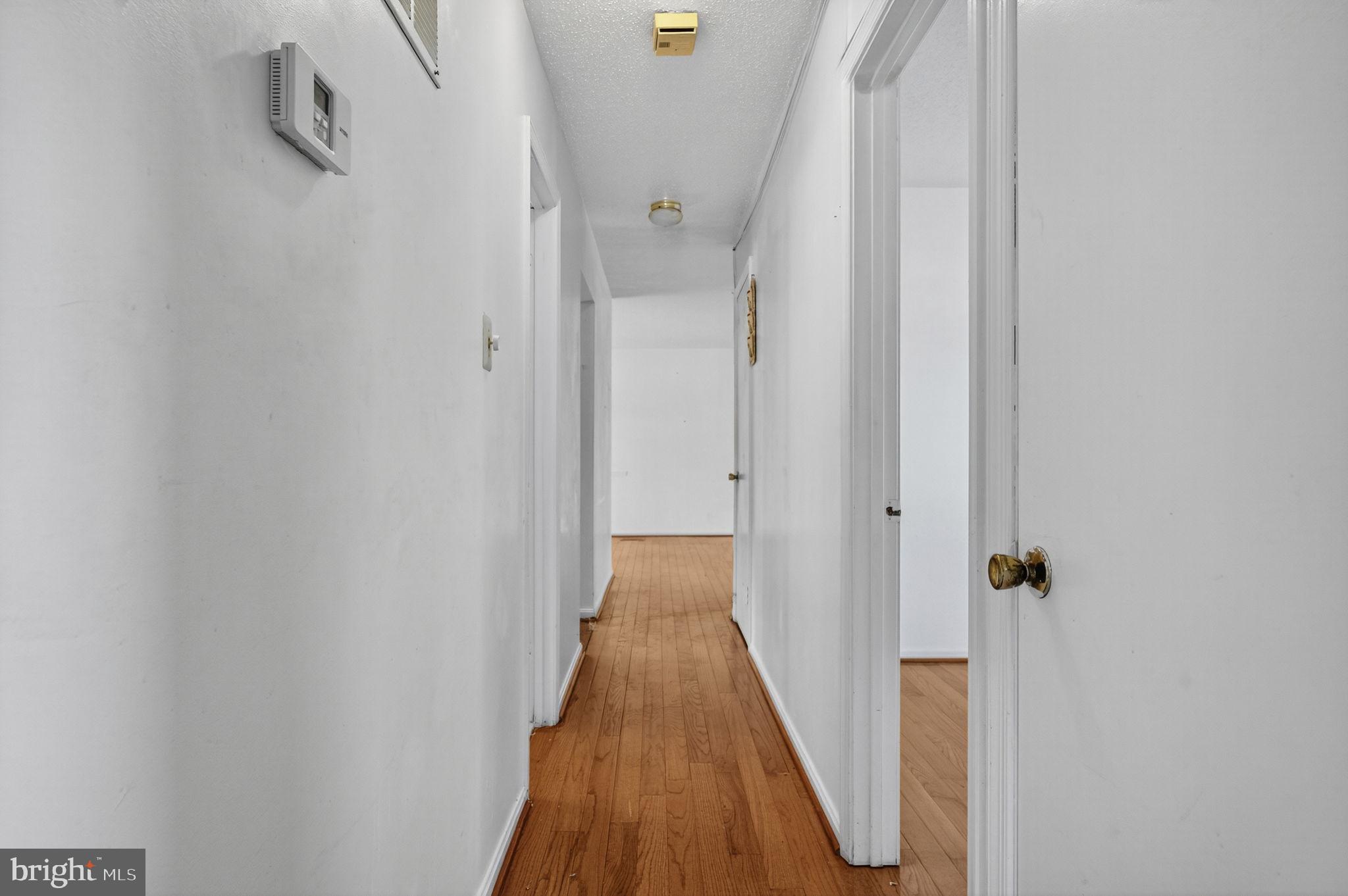 STONEYBROOKE - Residential