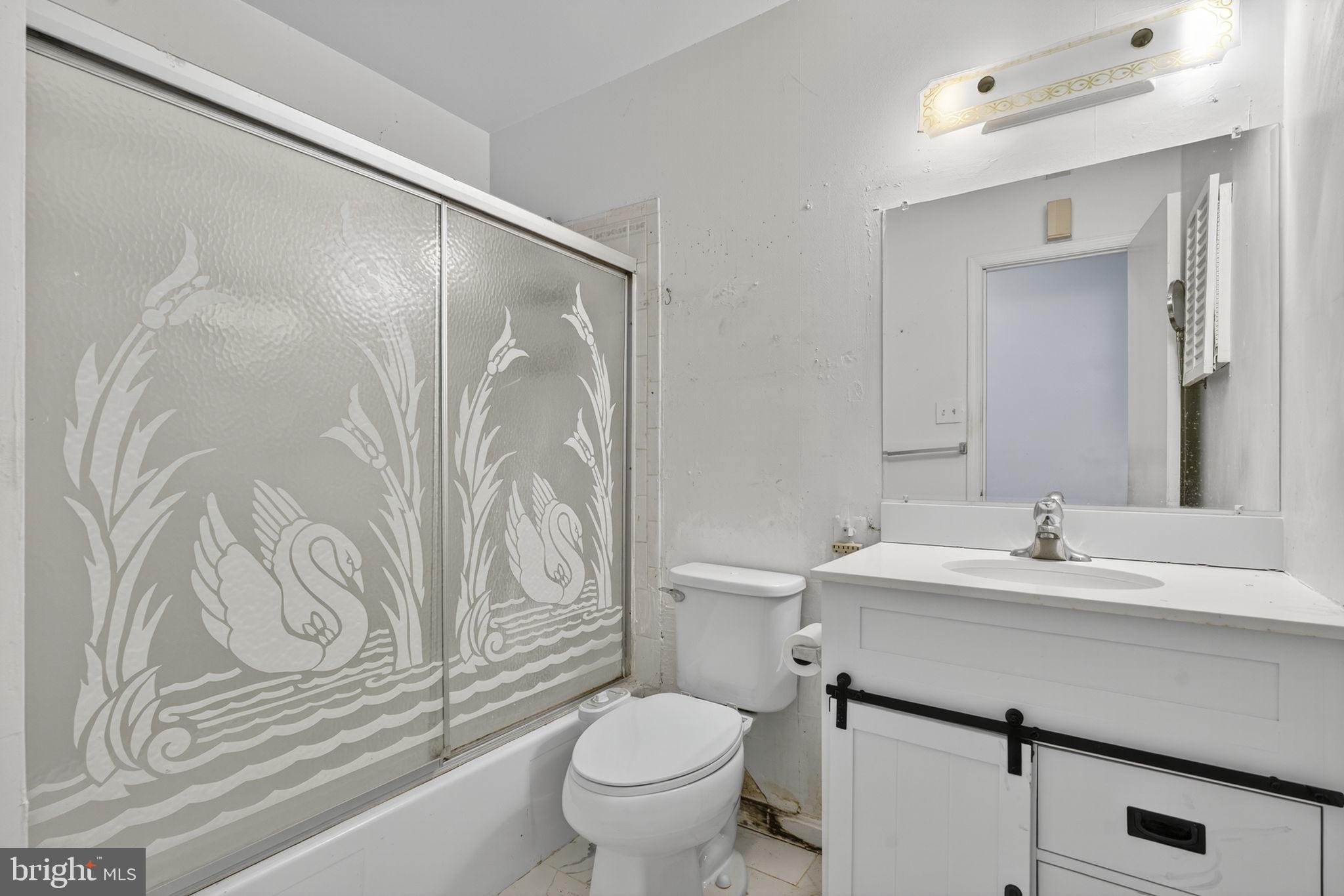 STONEYBROOKE - Residential