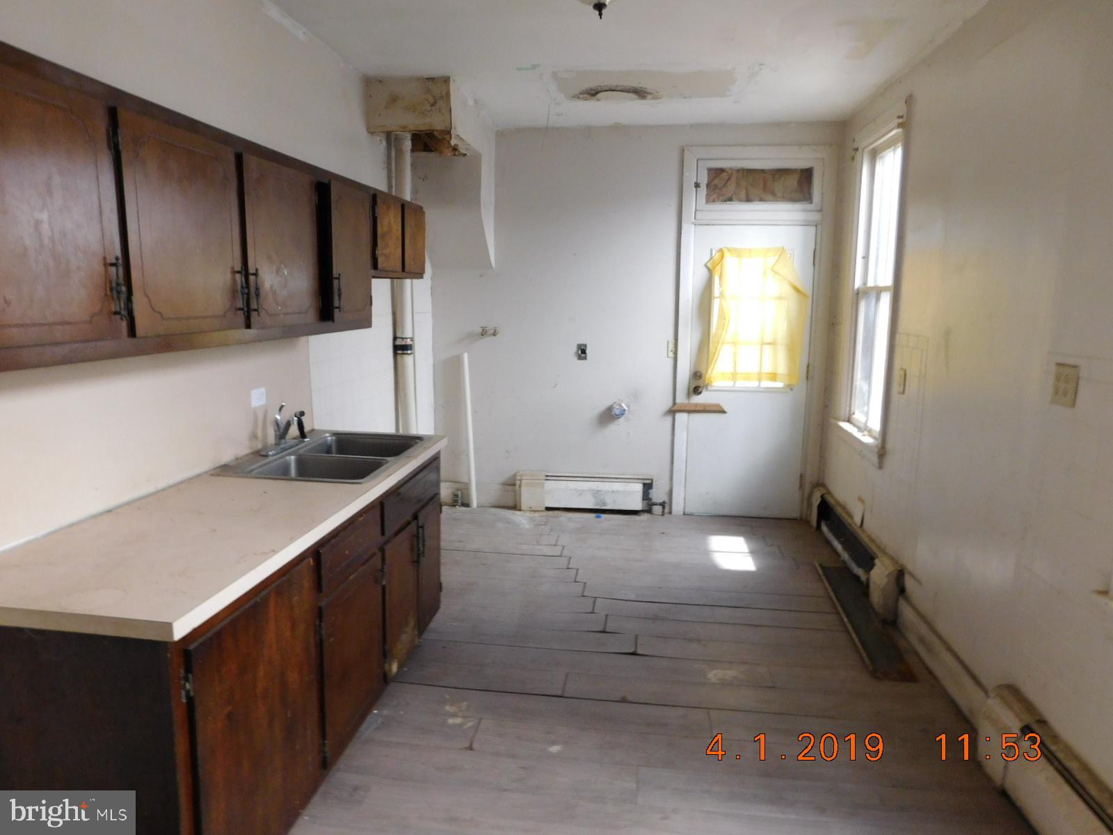 LEBANON CITY - Residential