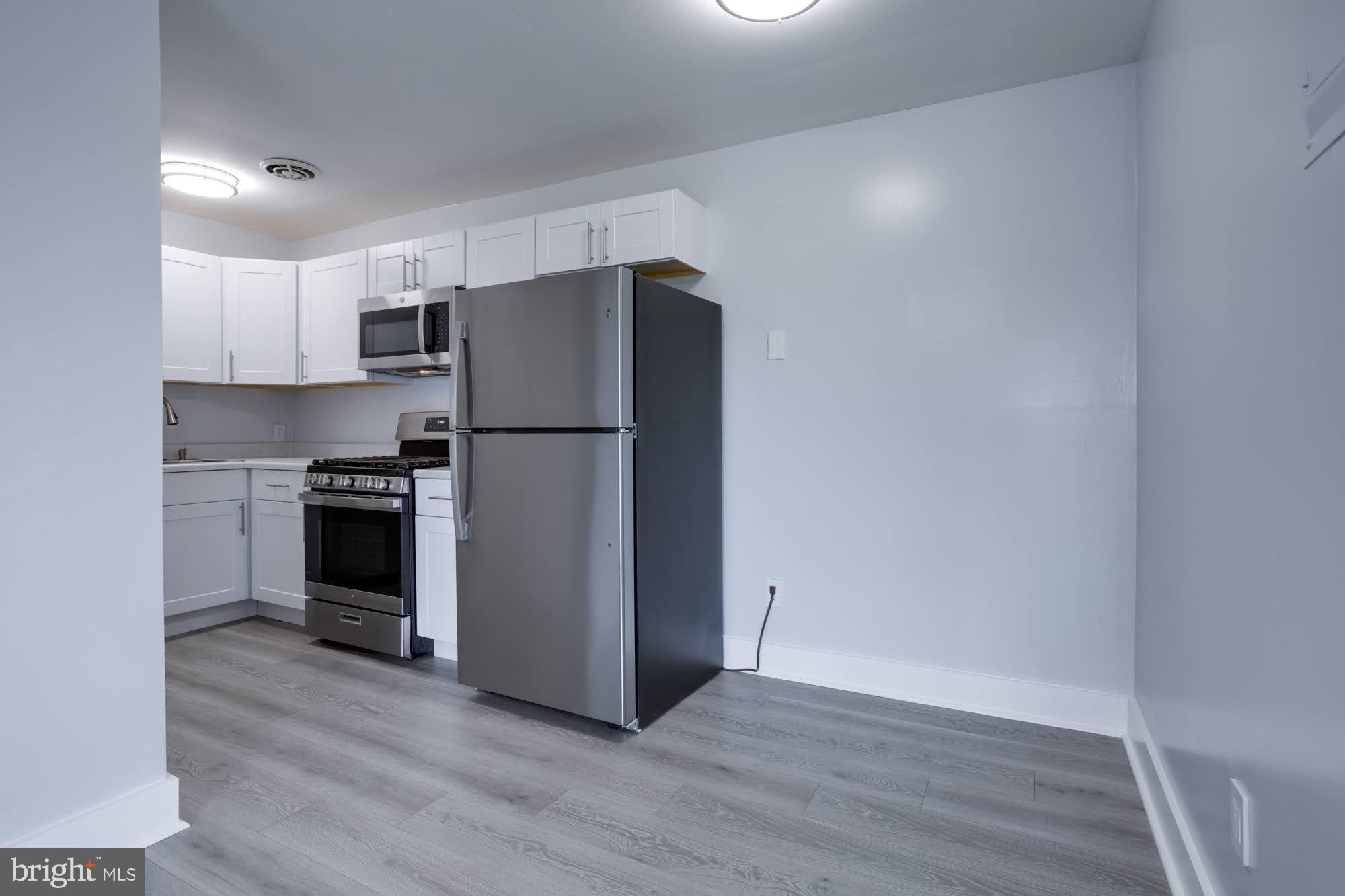 PARK TERRACE - Residential Lease