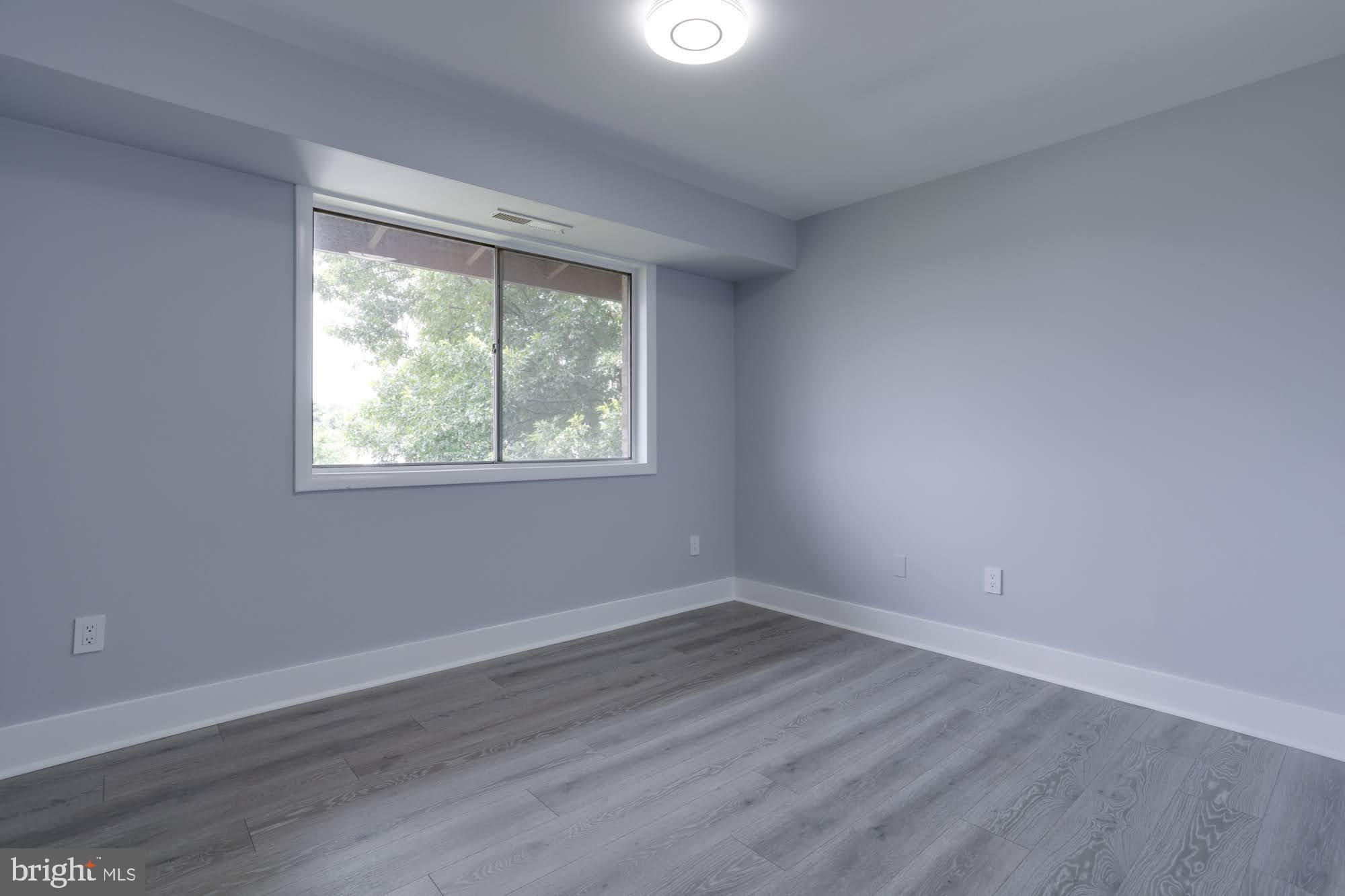 PARK TERRACE - Residential Lease