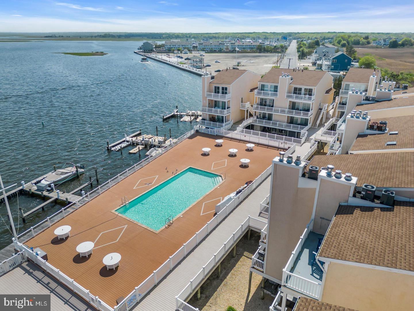 401 BAY SHORE DRIVE 7A