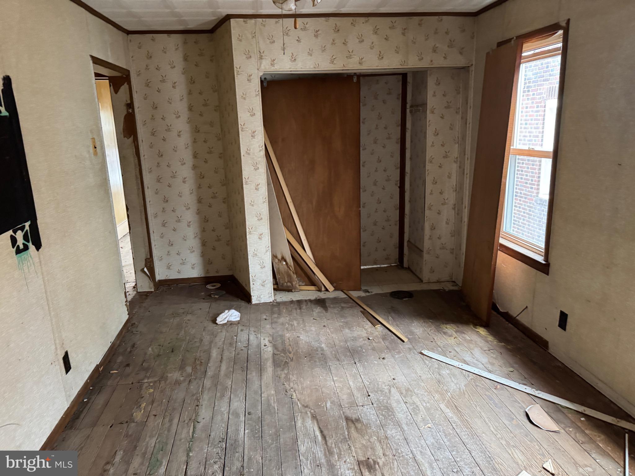 NONE AVAILABEL - Residential