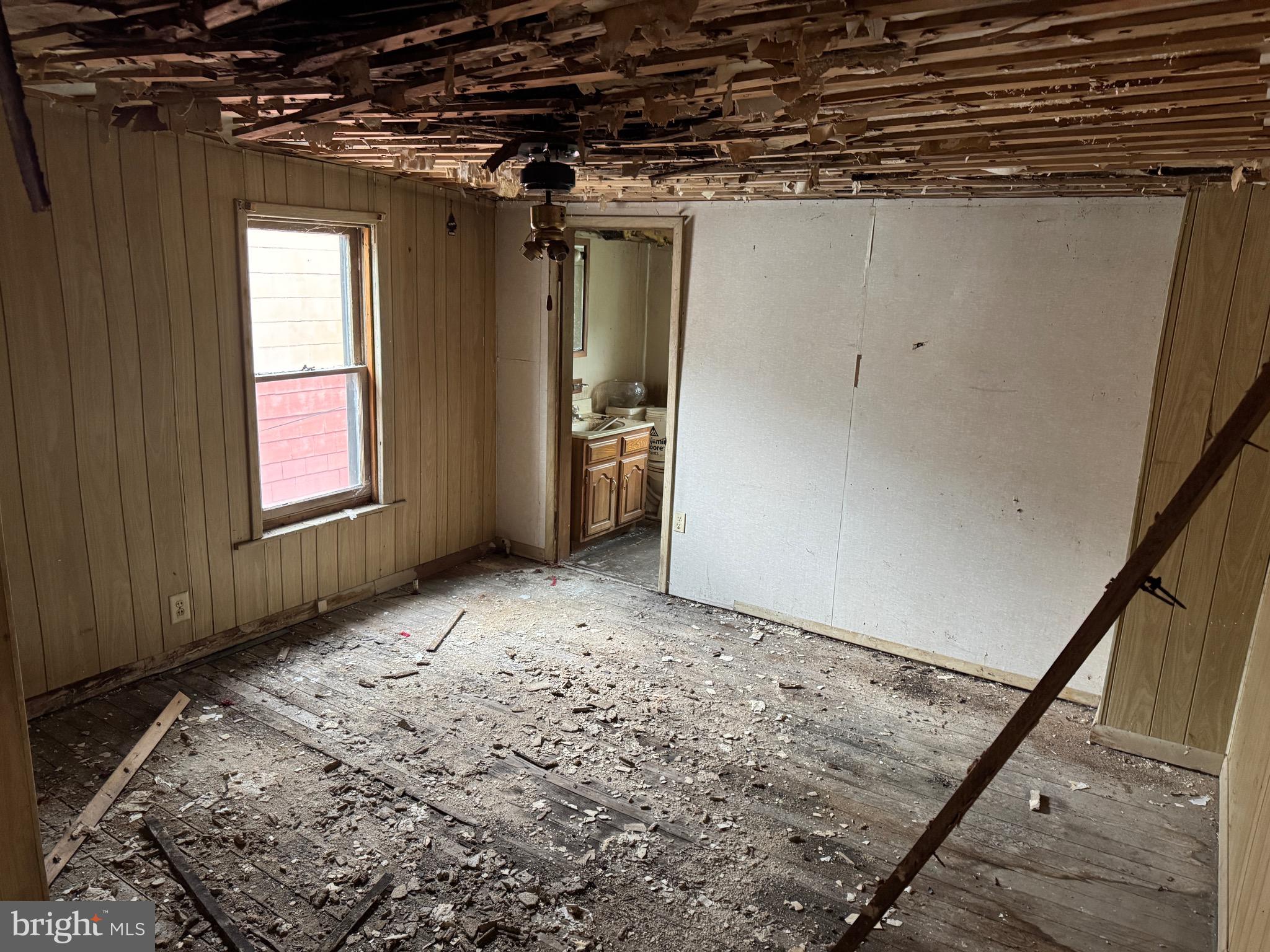 NONE AVAILABEL - Residential