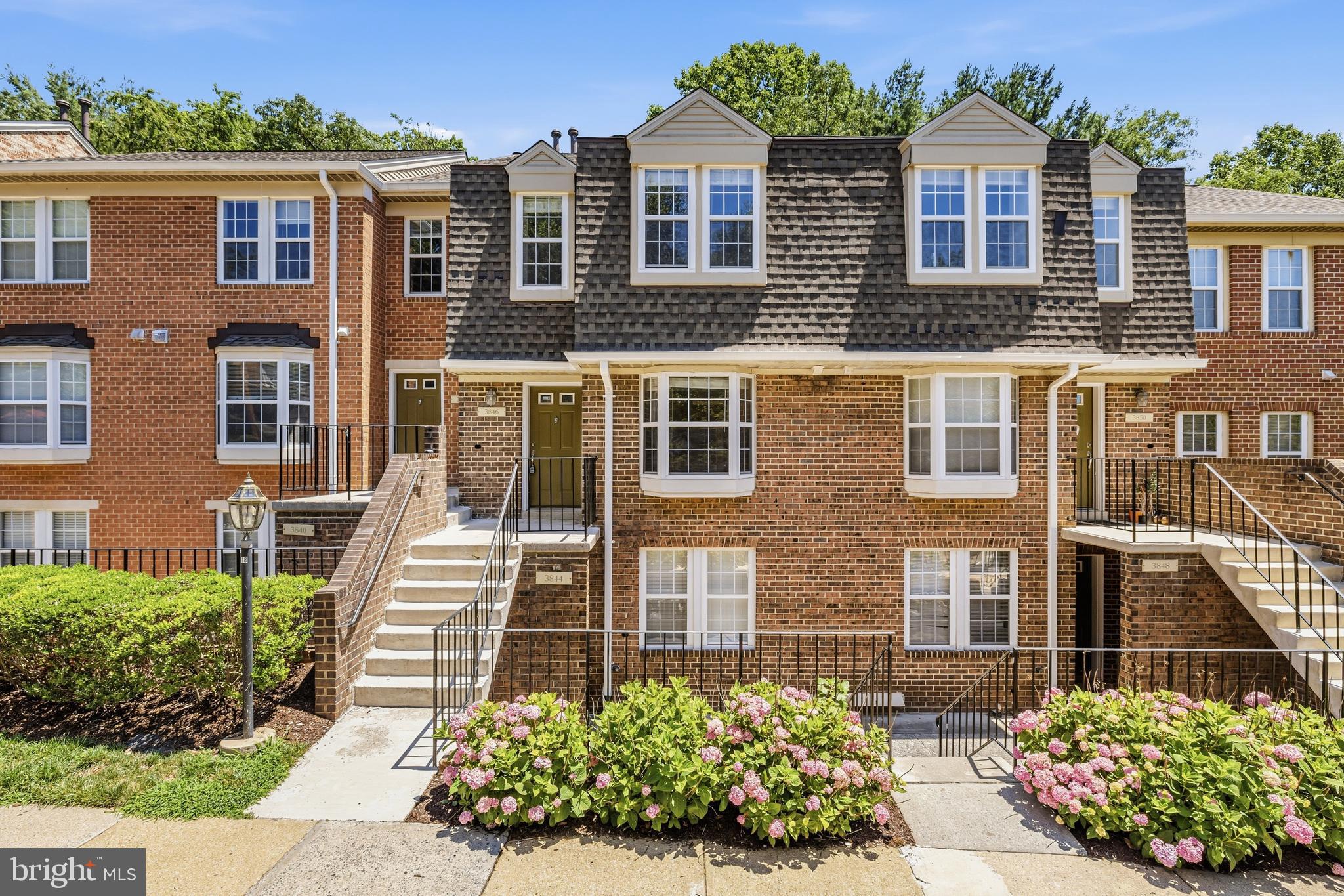 3846 CHESTERWOOD DRIVE 3846