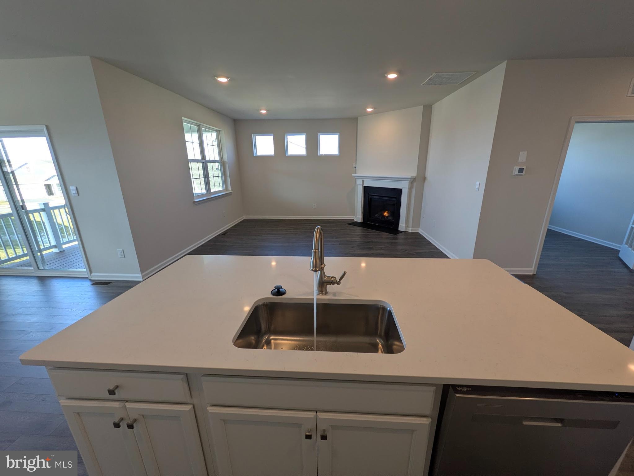 HAMILTON WALK - Residential