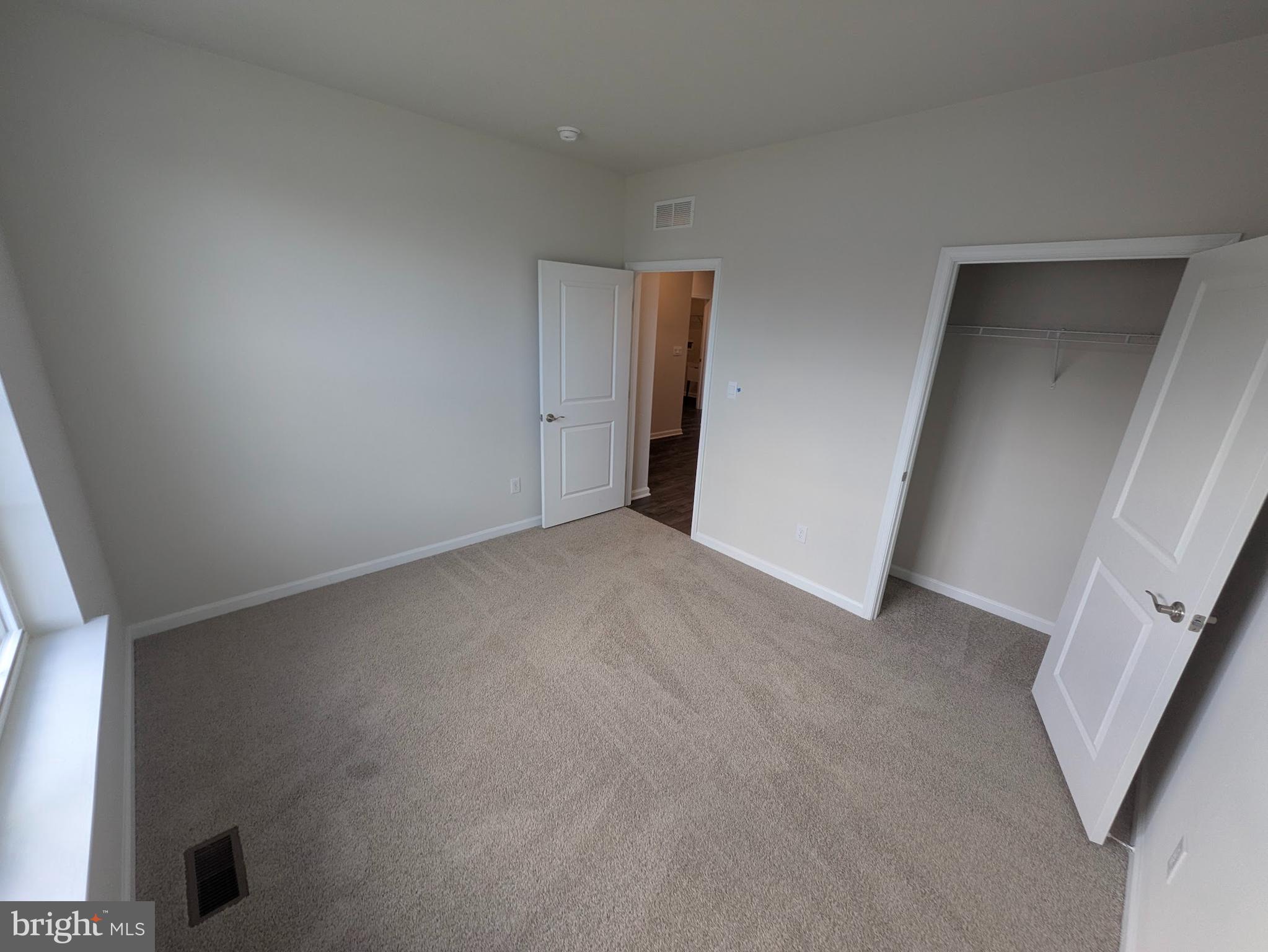 HAMILTON WALK - Residential