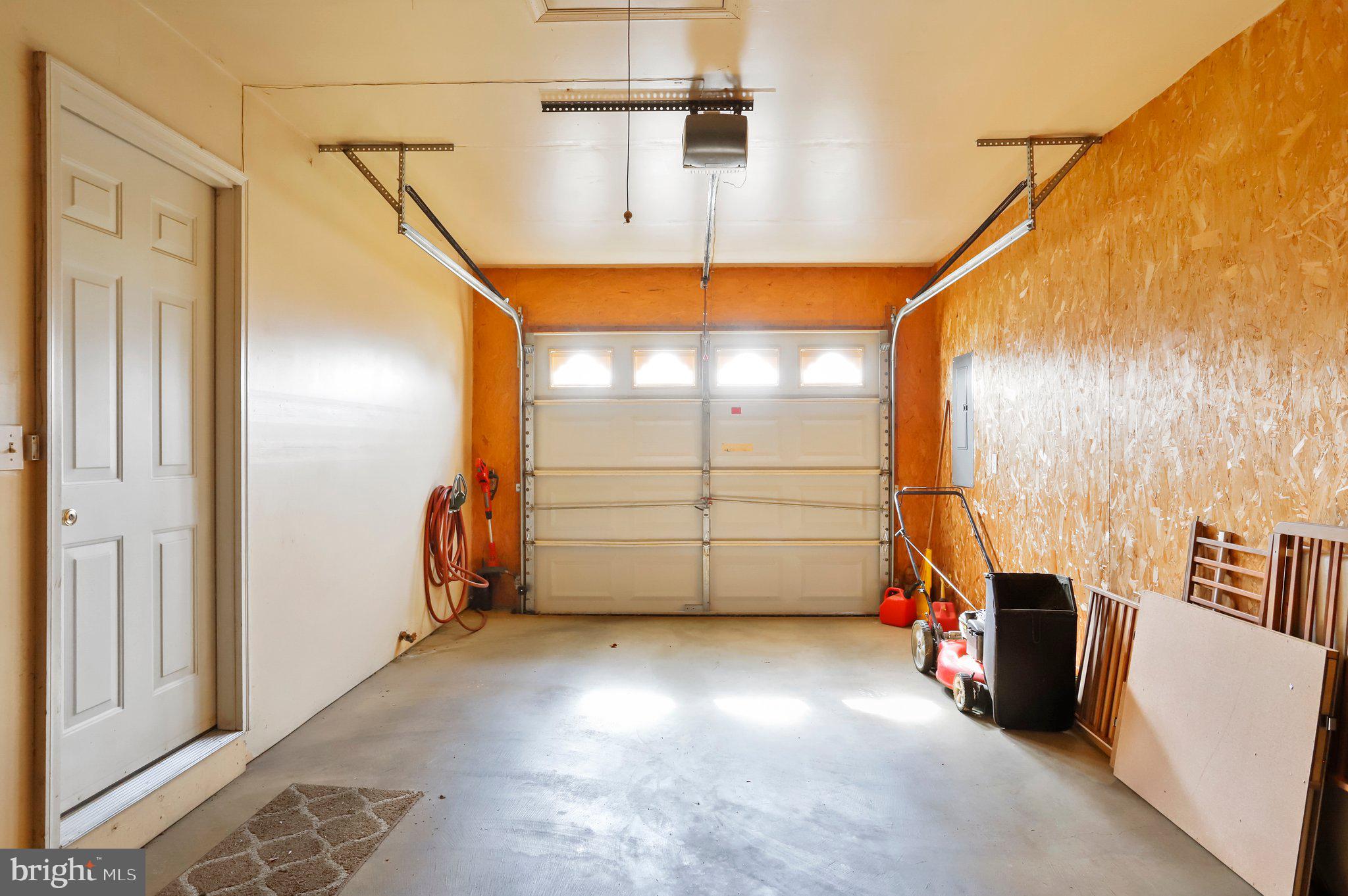 PIKESIDE MEADOWS - Residential