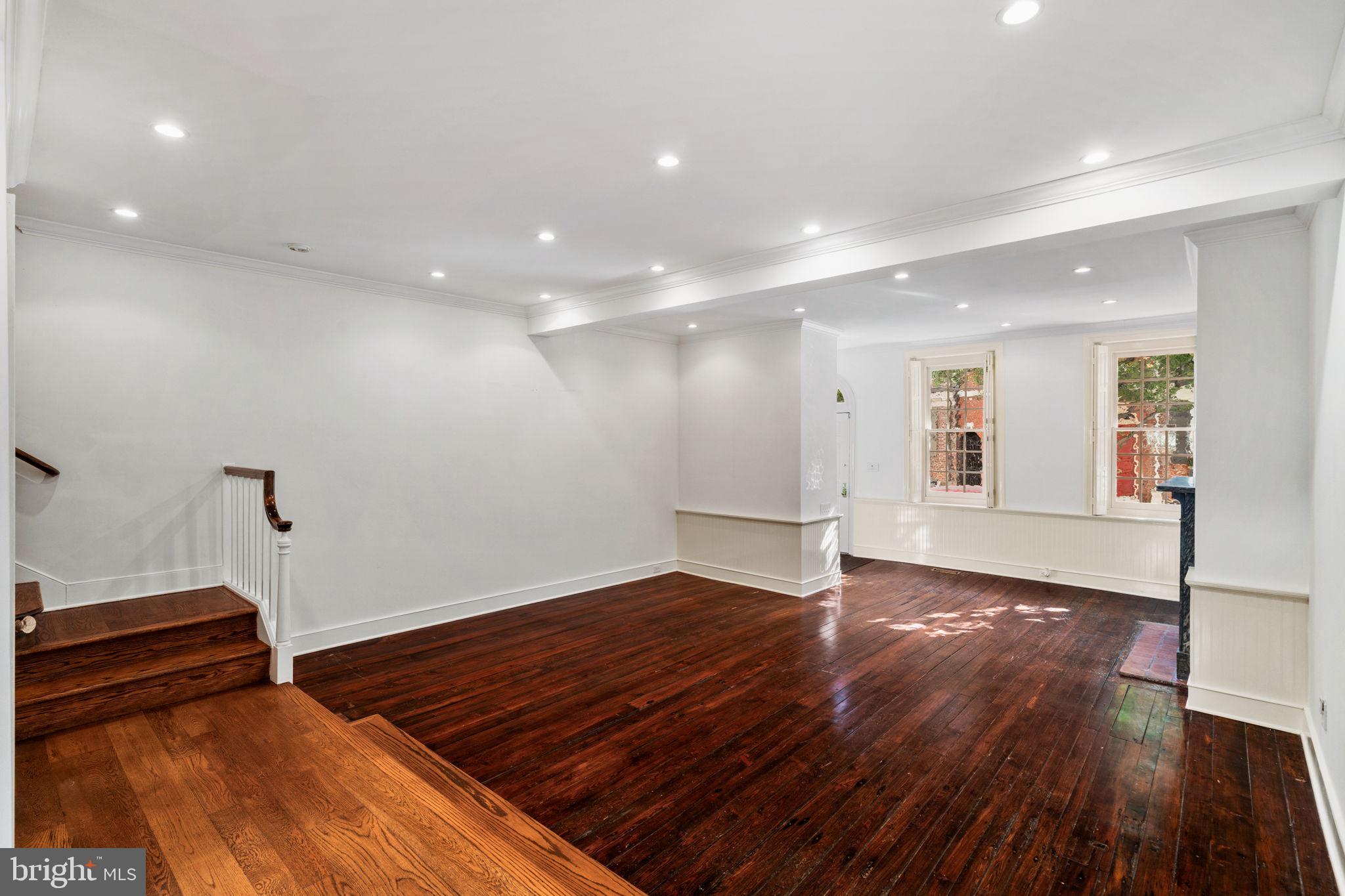 231 SPRUCE STREET