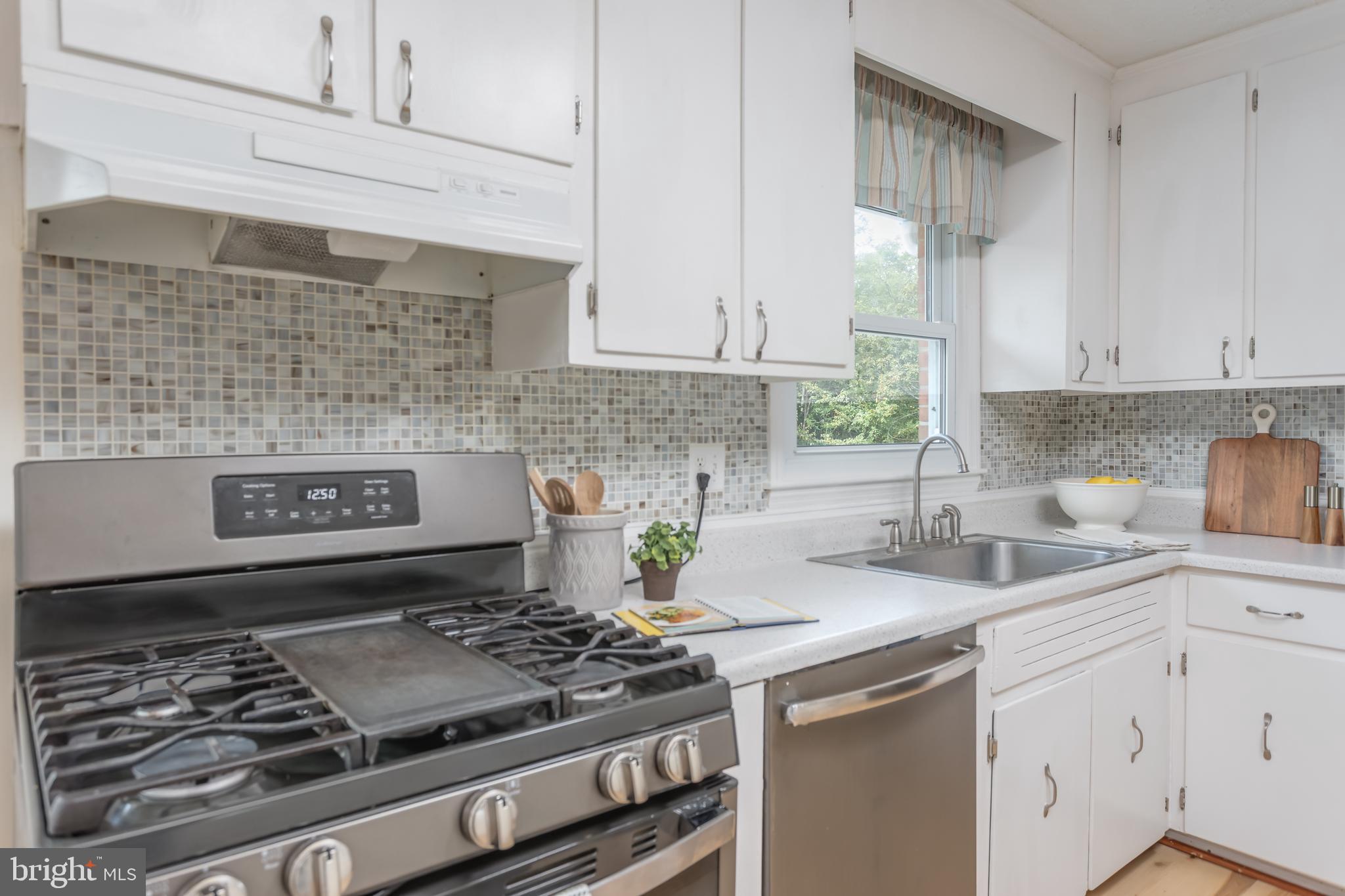 SENSENY HEIGHTS - Residential