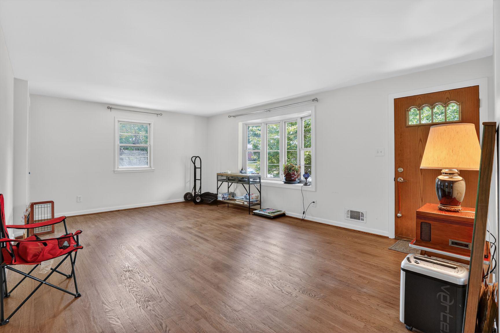 SUGARLAND HEIGHTS - Residential