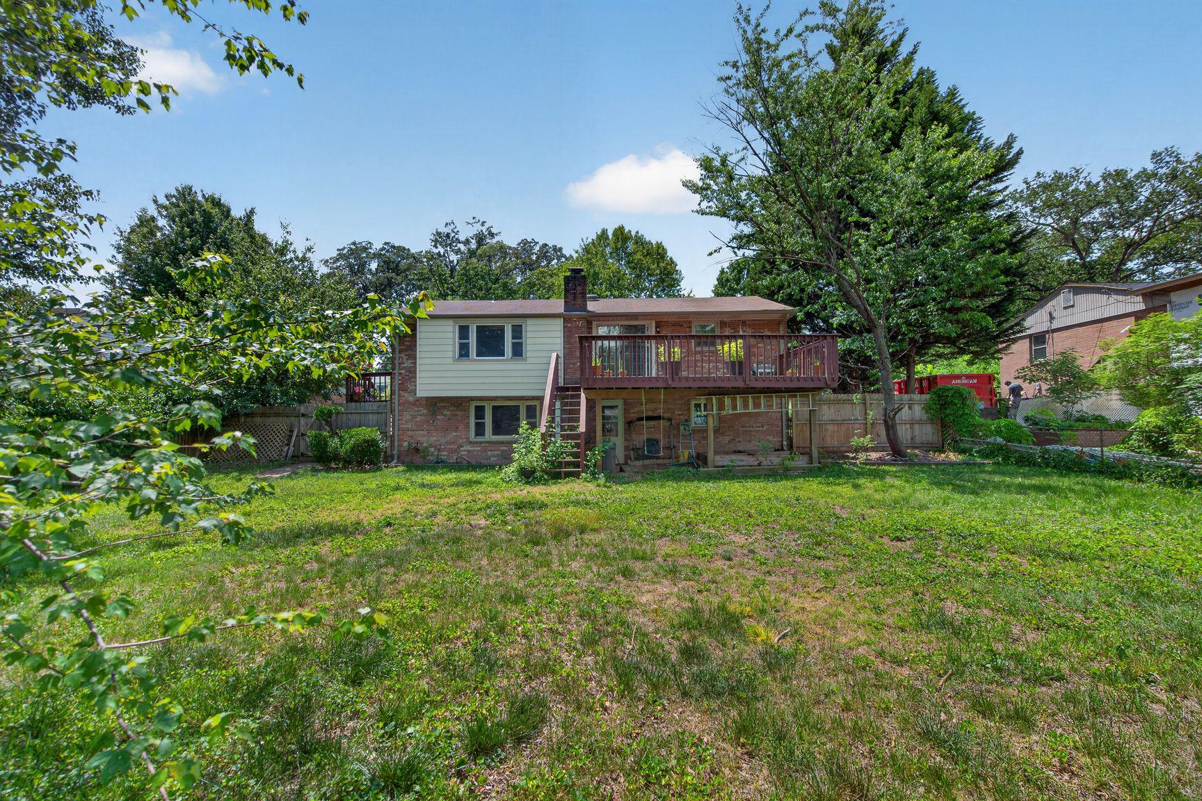 SUGARLAND HEIGHTS - Residential