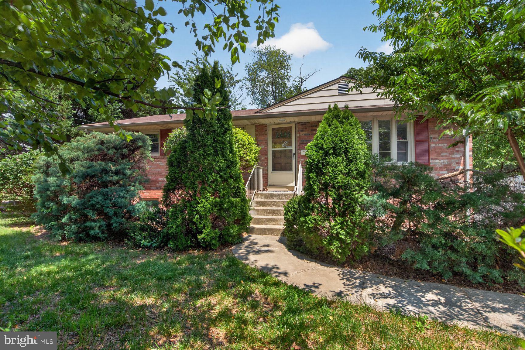 SUGARLAND HEIGHTS - Residential