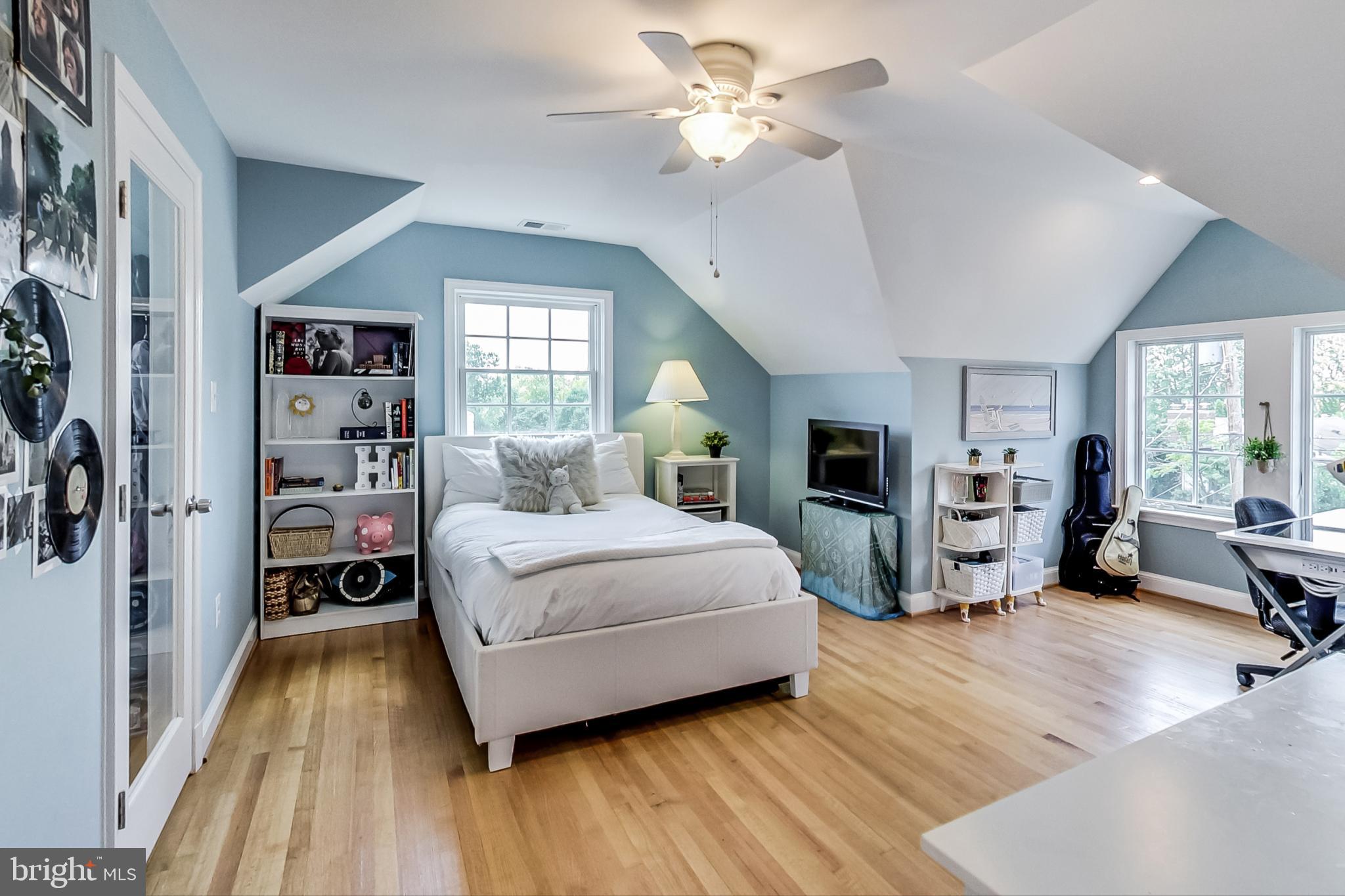 PARKWOOD - Residential