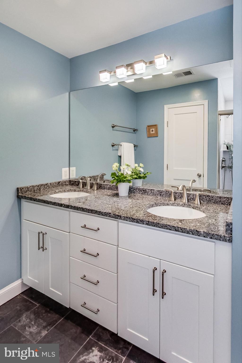 PARKWOOD - Residential