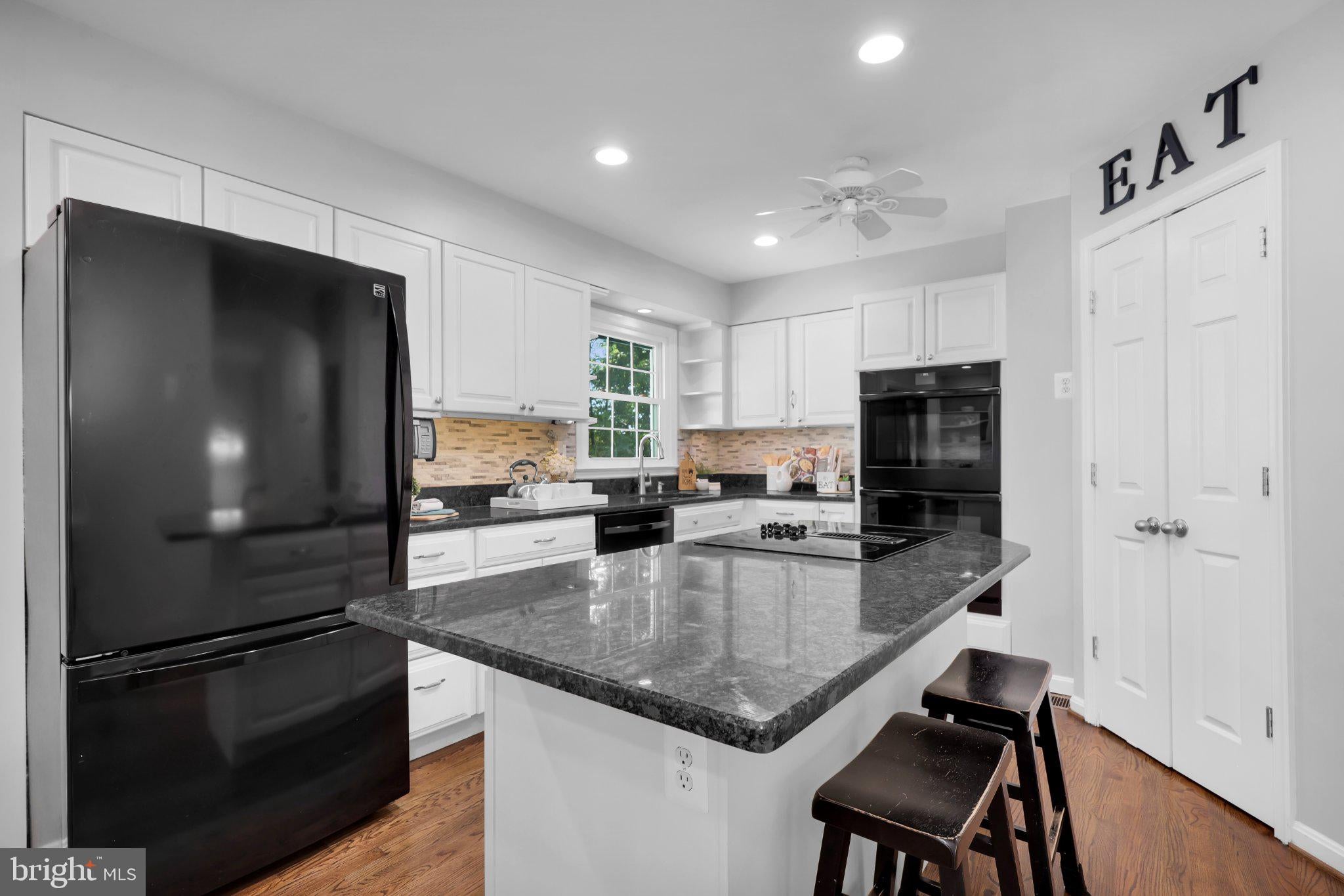Property Search 10705 PARKGATE DRIVE