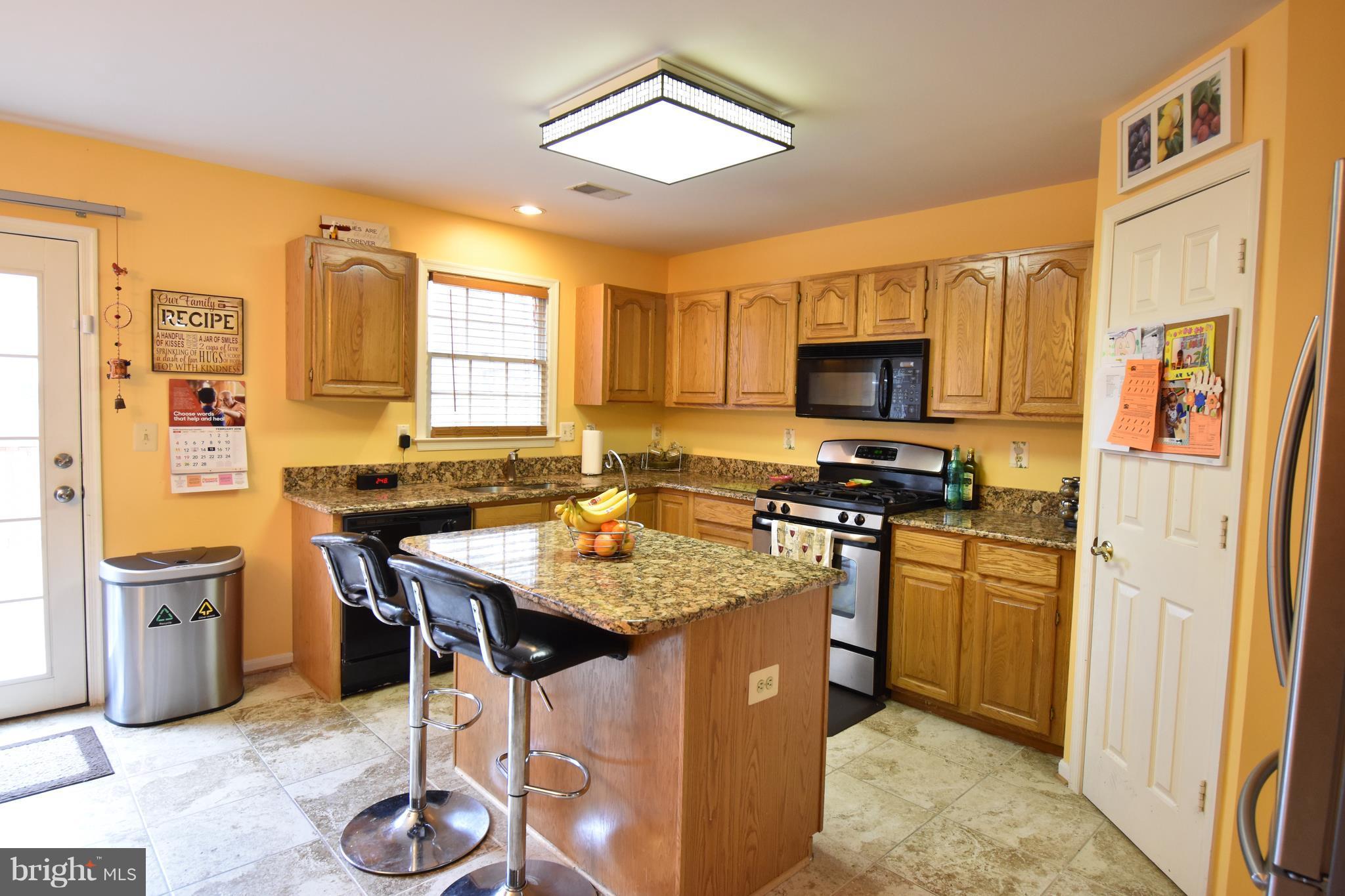 HUNTERS RUN - Residential Lease