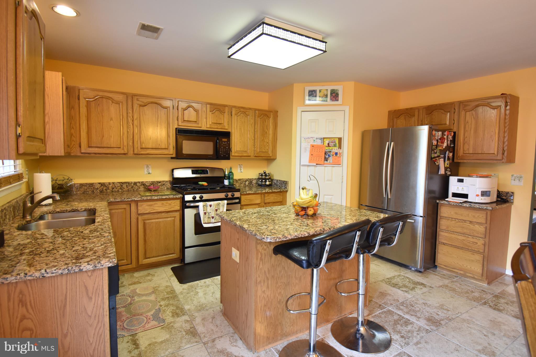 HUNTERS RUN - Residential Lease