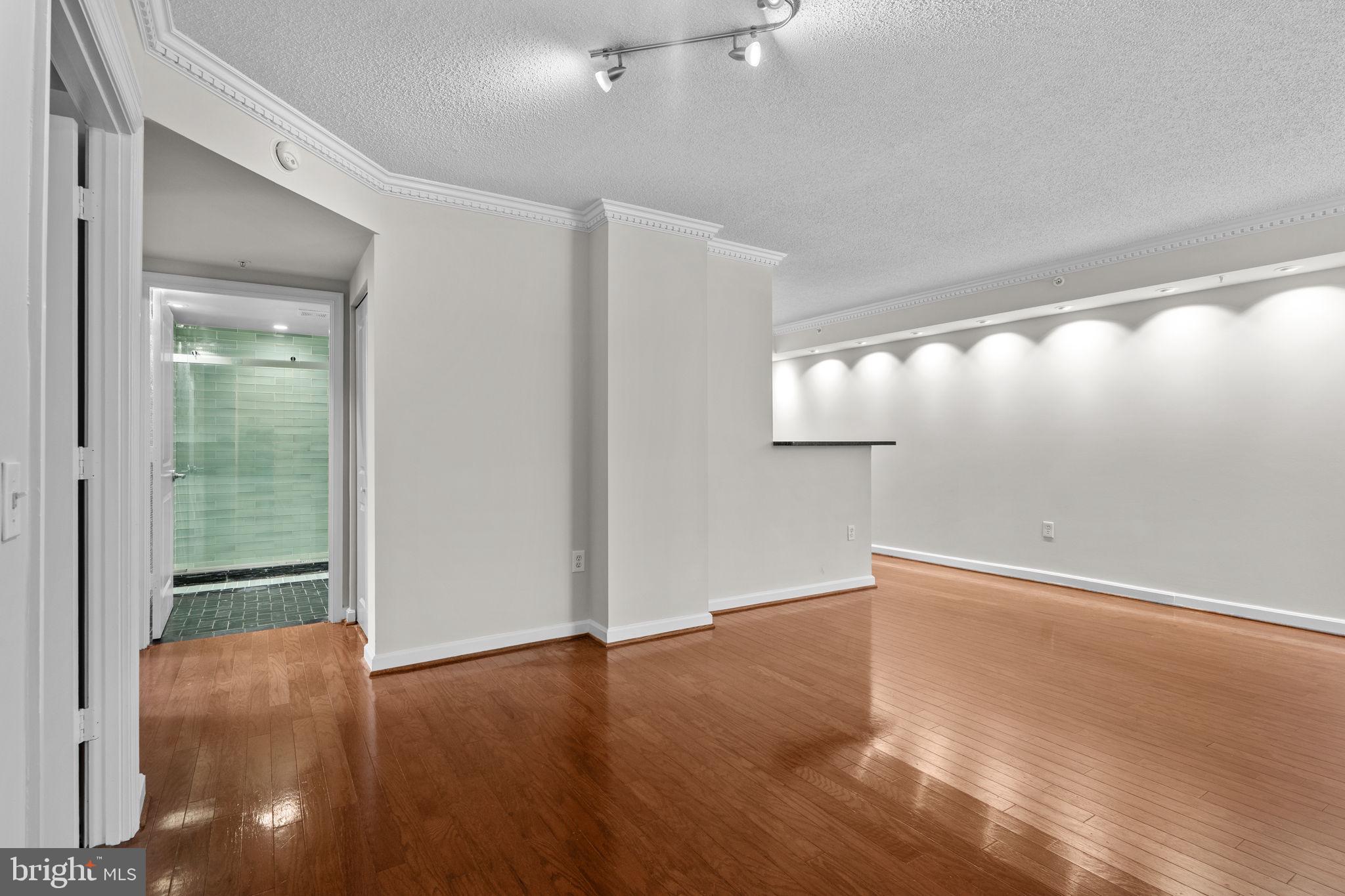 BALLSTON - Residential Lease