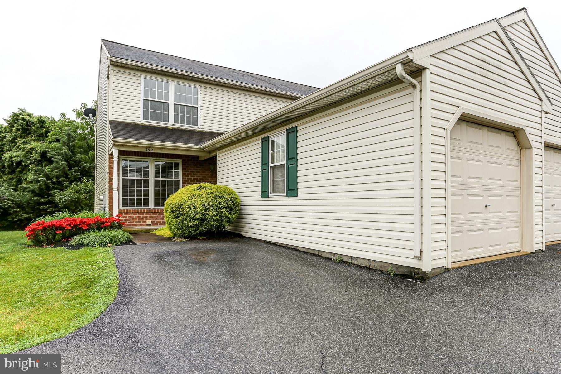 352 DEERFIELD DRIVE