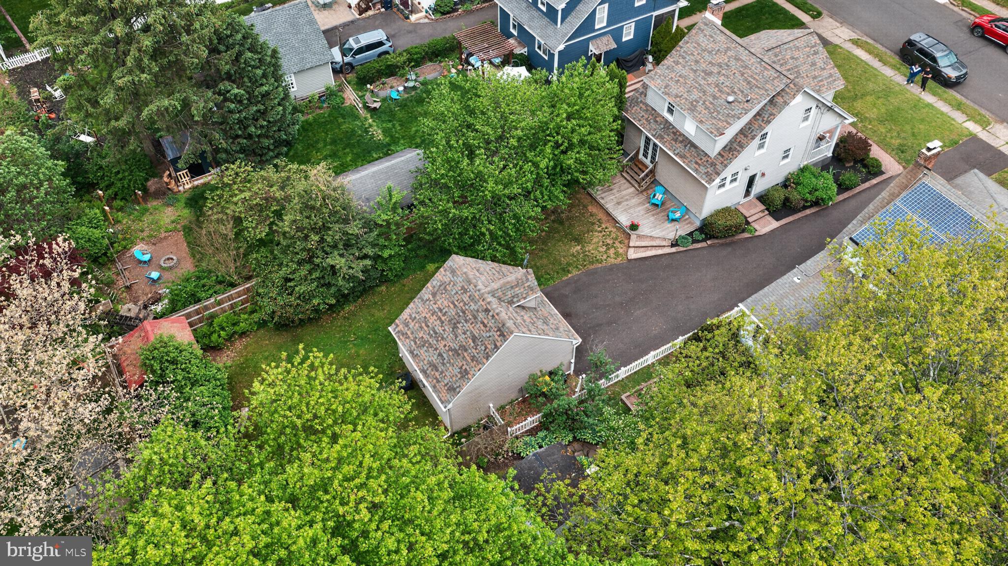 FONT HILL - Residential