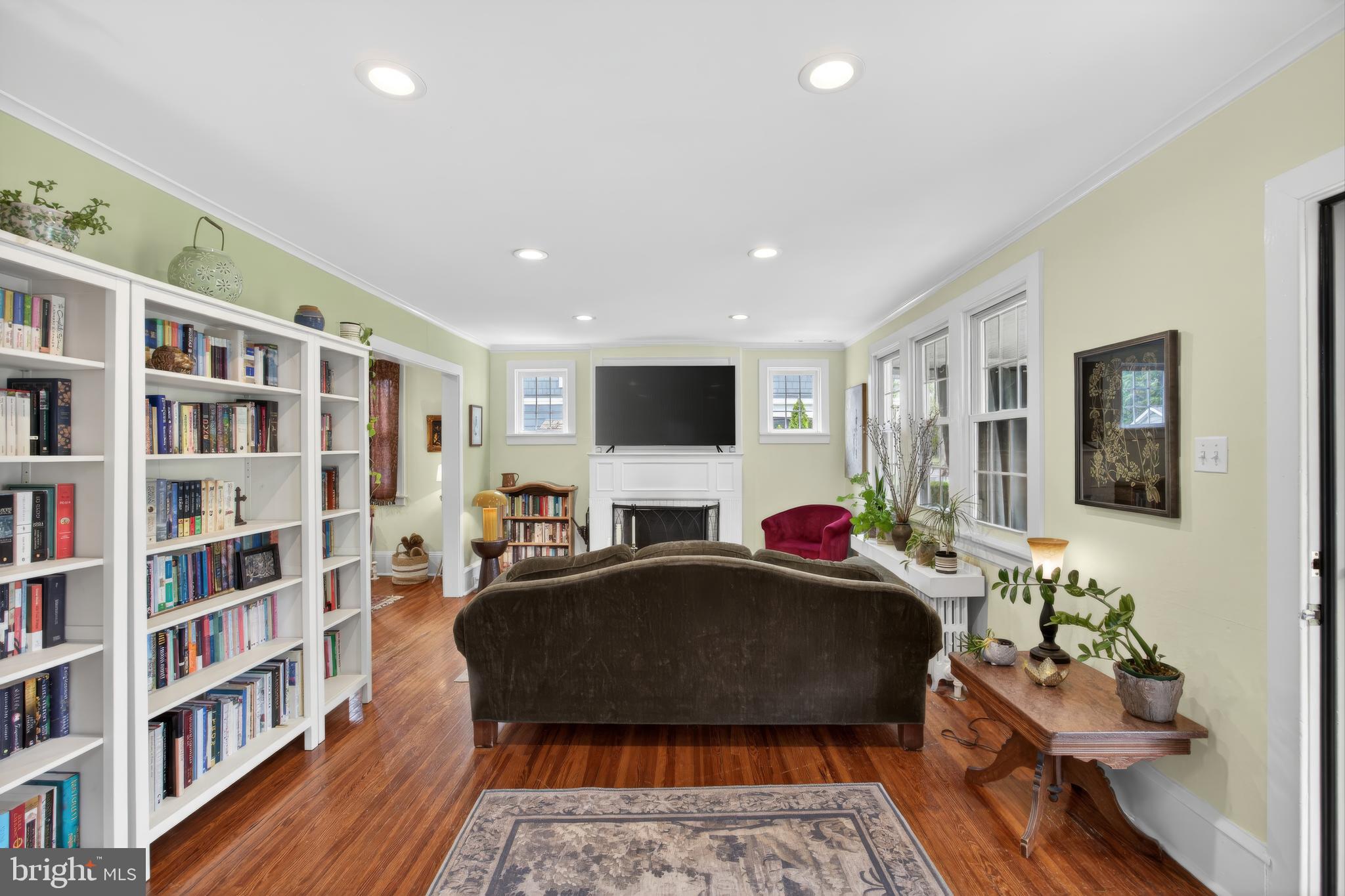 FONT HILL - Residential