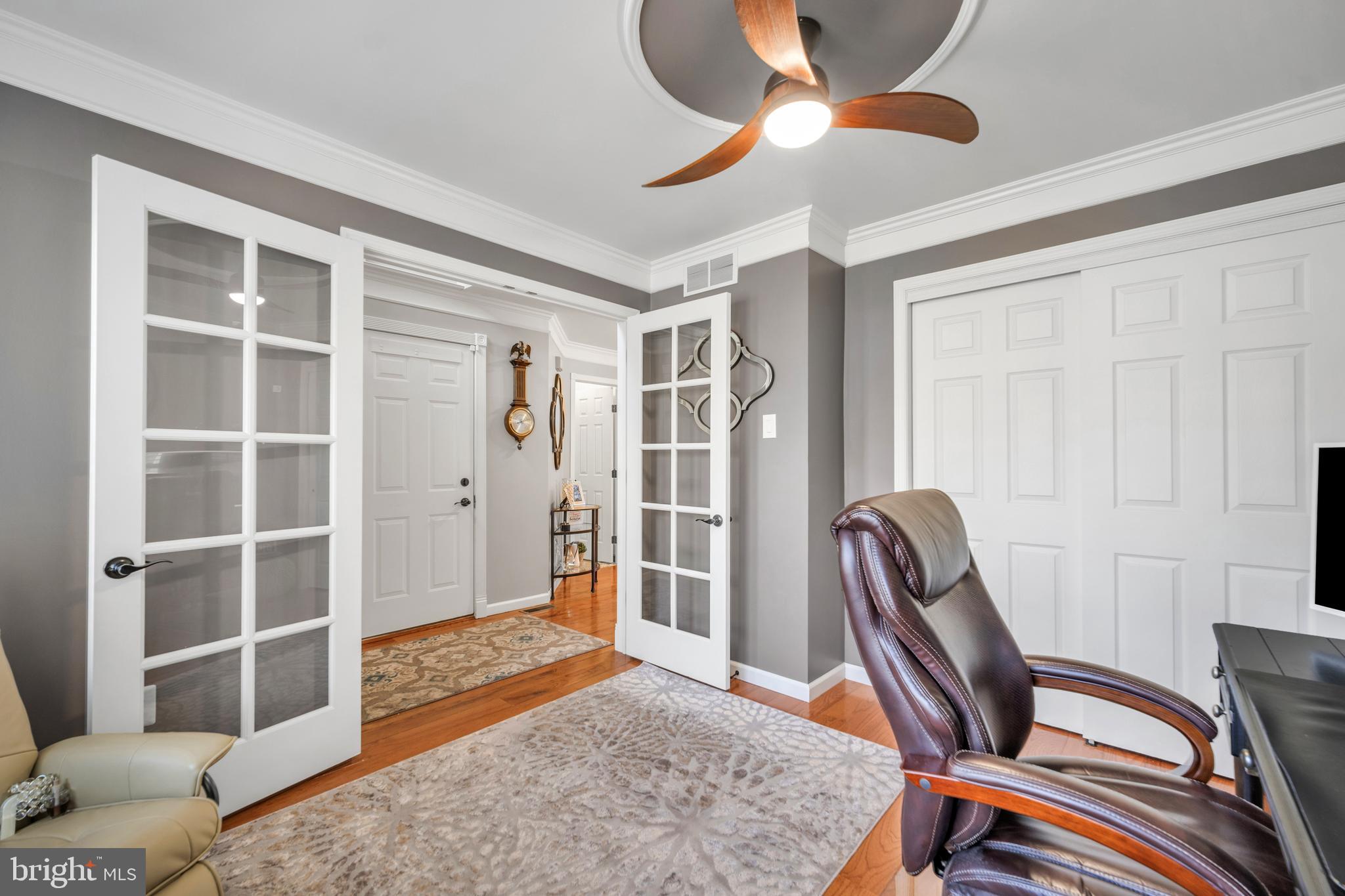 SPRINGHOUSE WOODS - Residential