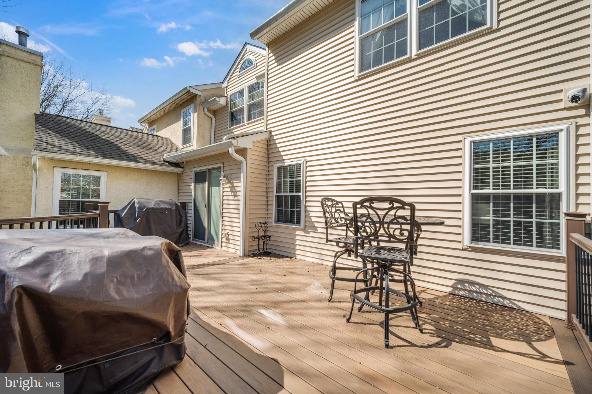 SPRINGHOUSE WOODS - Residential