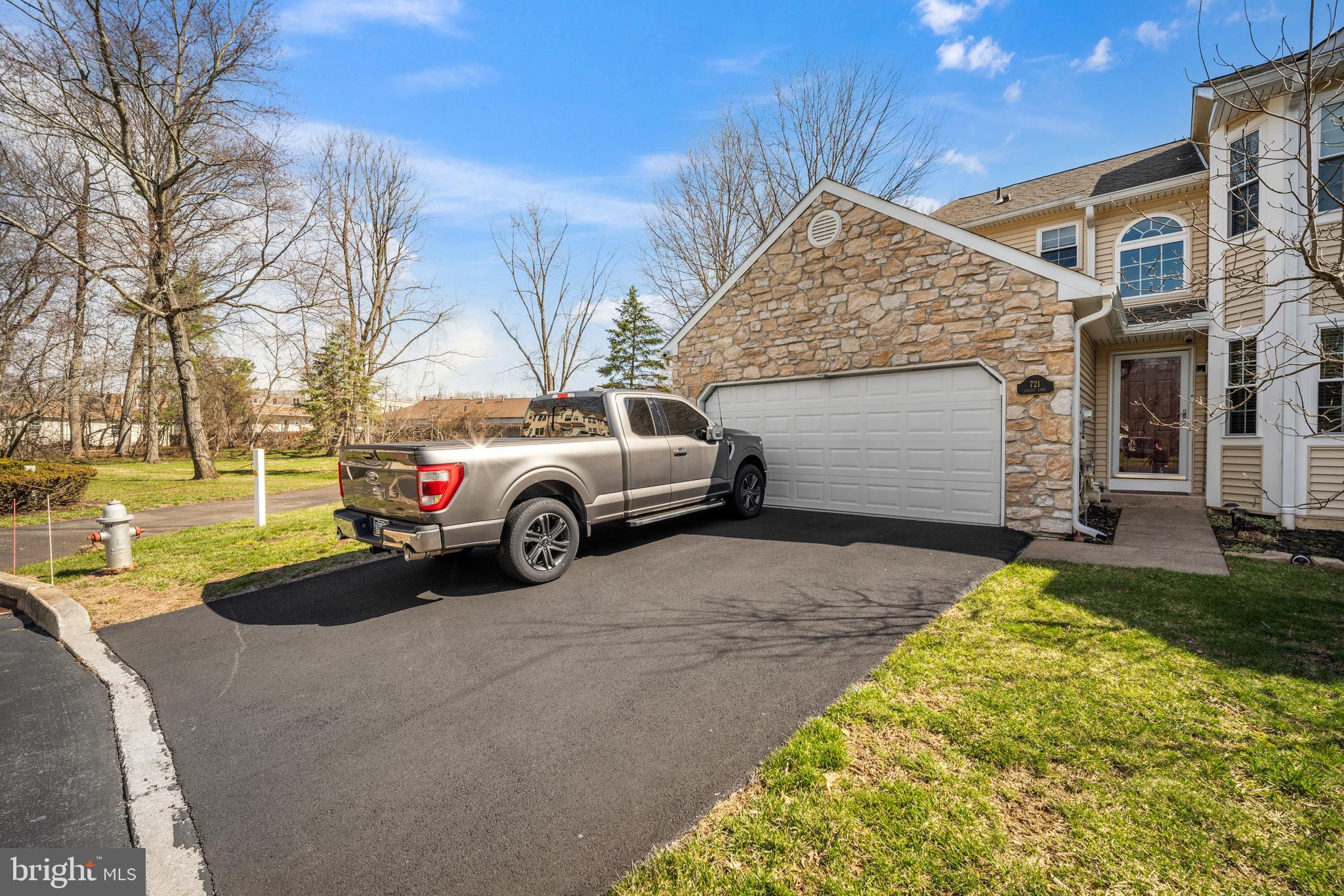 SPRINGHOUSE WOODS - Residential