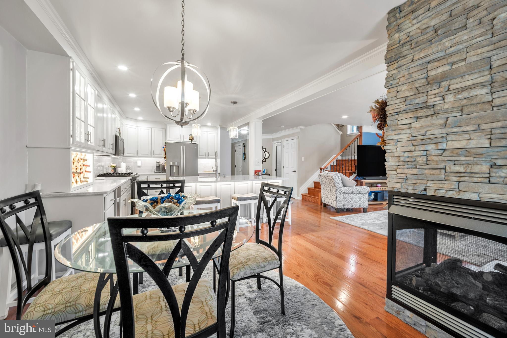 SPRINGHOUSE WOODS - Residential