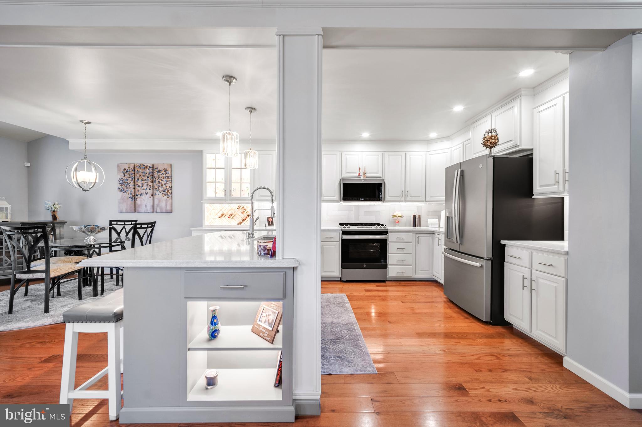 SPRINGHOUSE WOODS - Residential