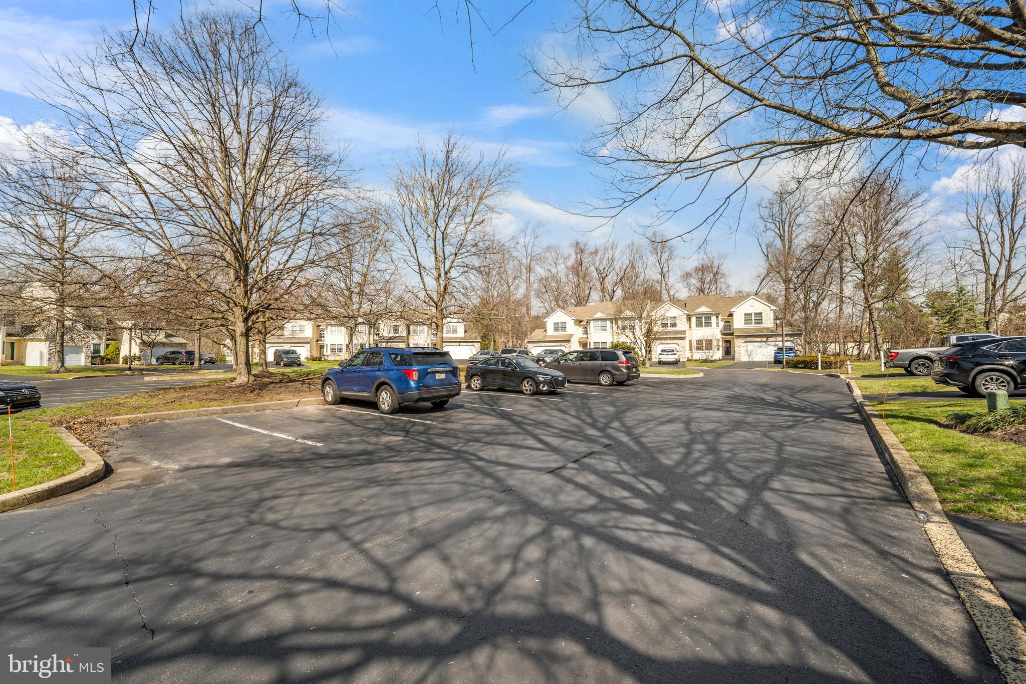 SPRINGHOUSE WOODS - Residential