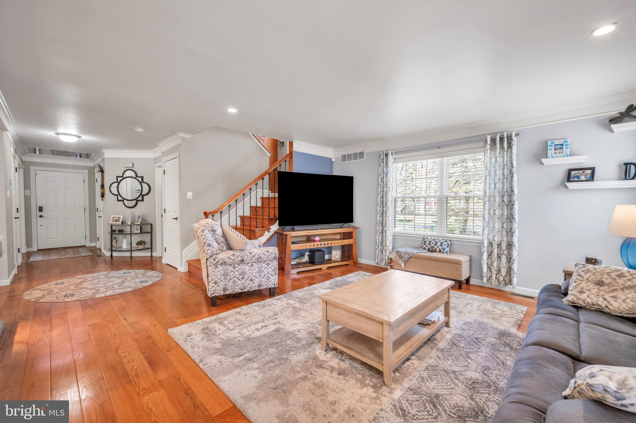 SPRINGHOUSE WOODS - Residential