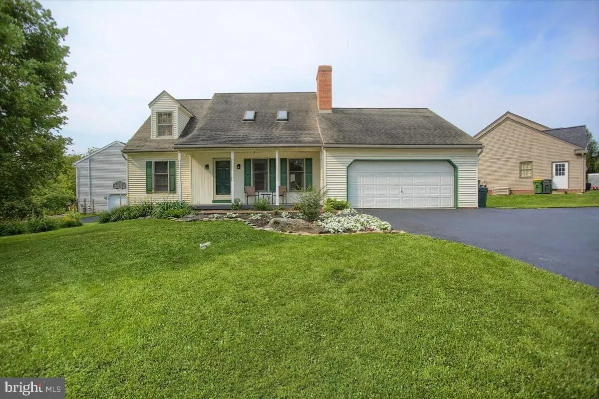 117 Chelsea Loop  