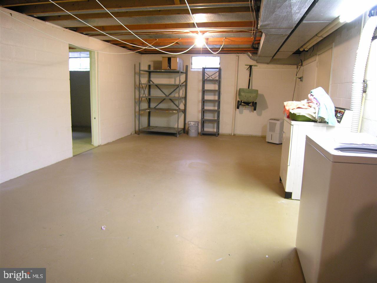 PLEASUREVILLE - Residential